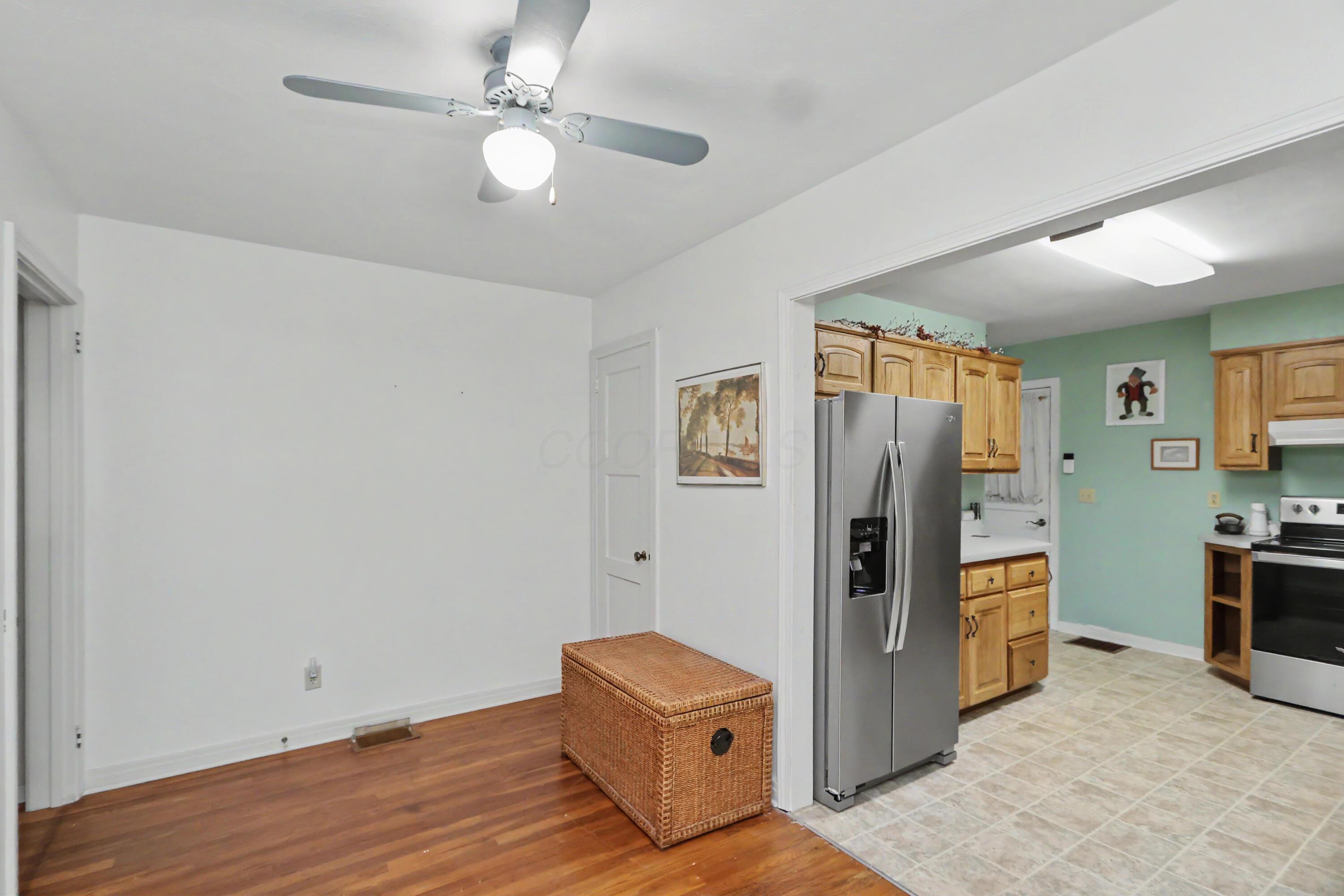 536 Euclid Avenue Property Photo 4