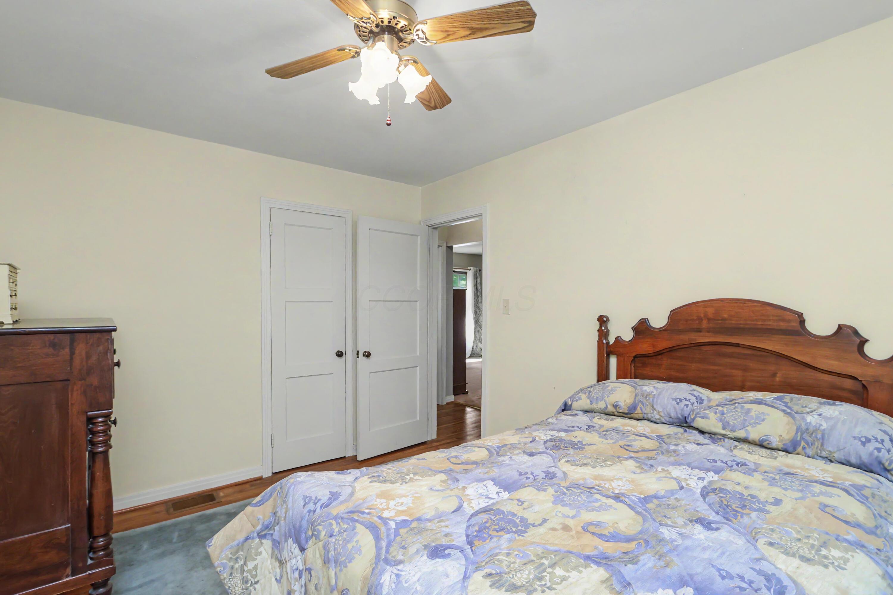 536 Euclid Avenue Property Photo 9