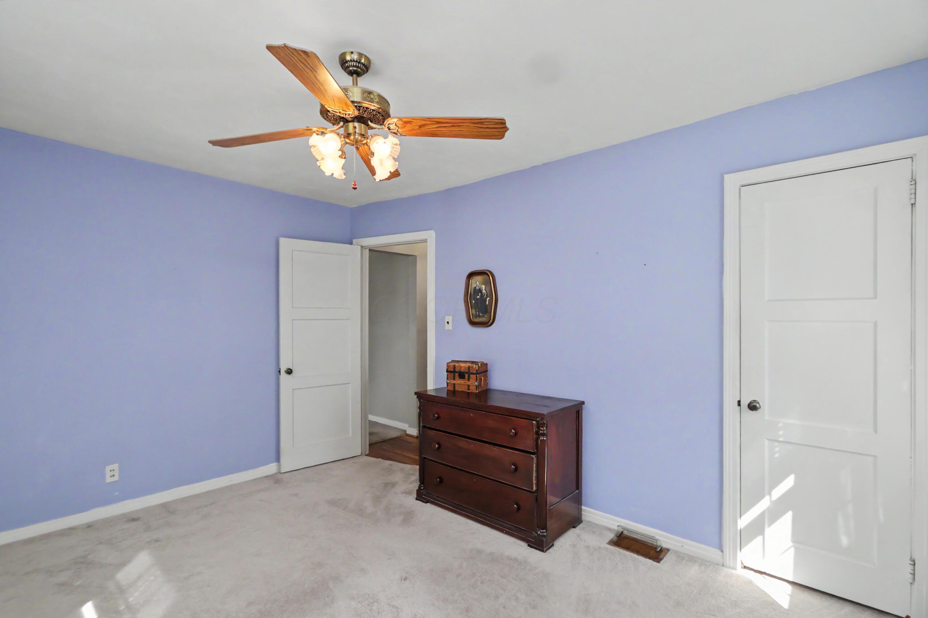 536 Euclid Avenue Property Photo 11