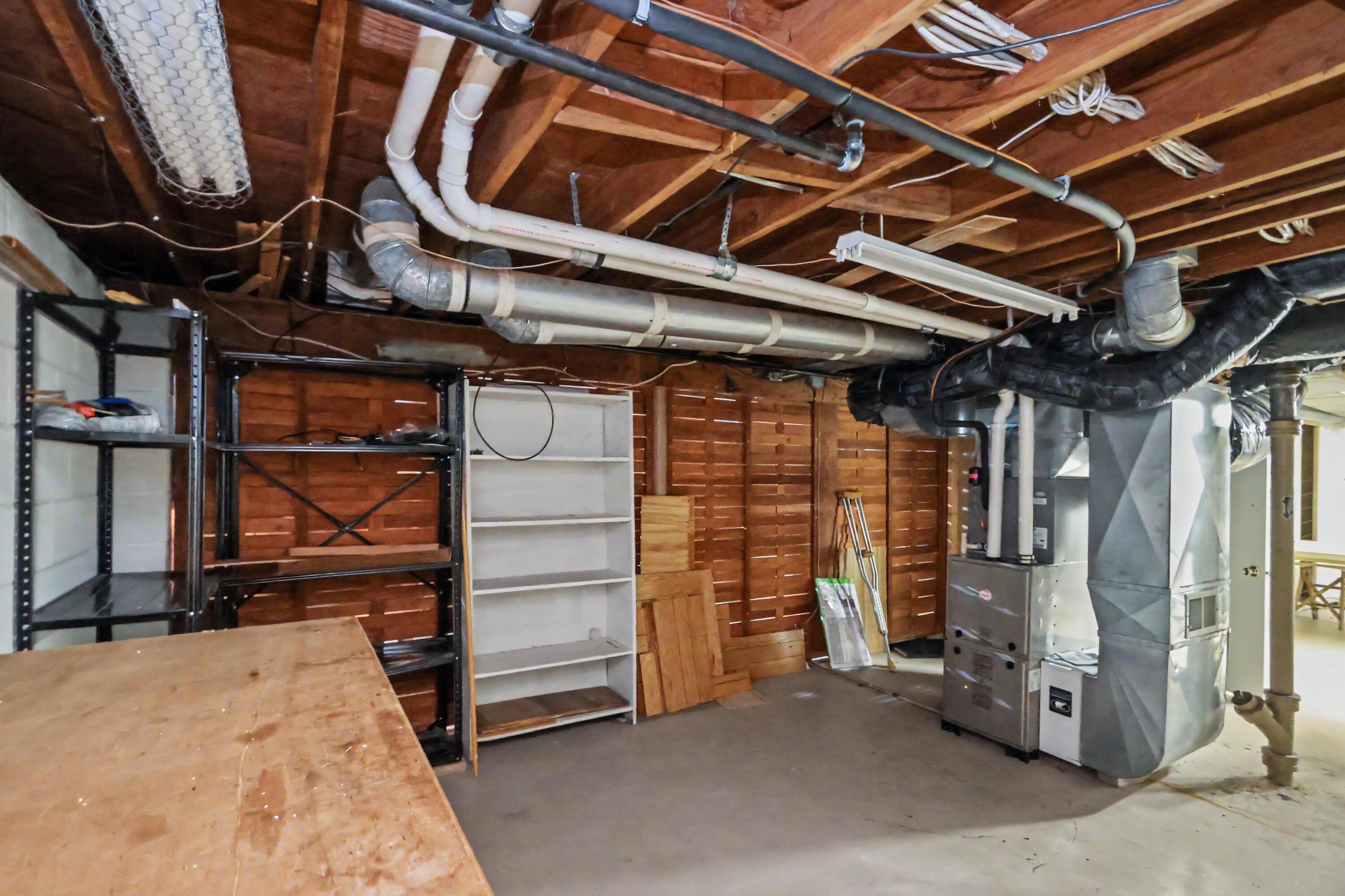 536 Euclid Avenue Property Photo 22