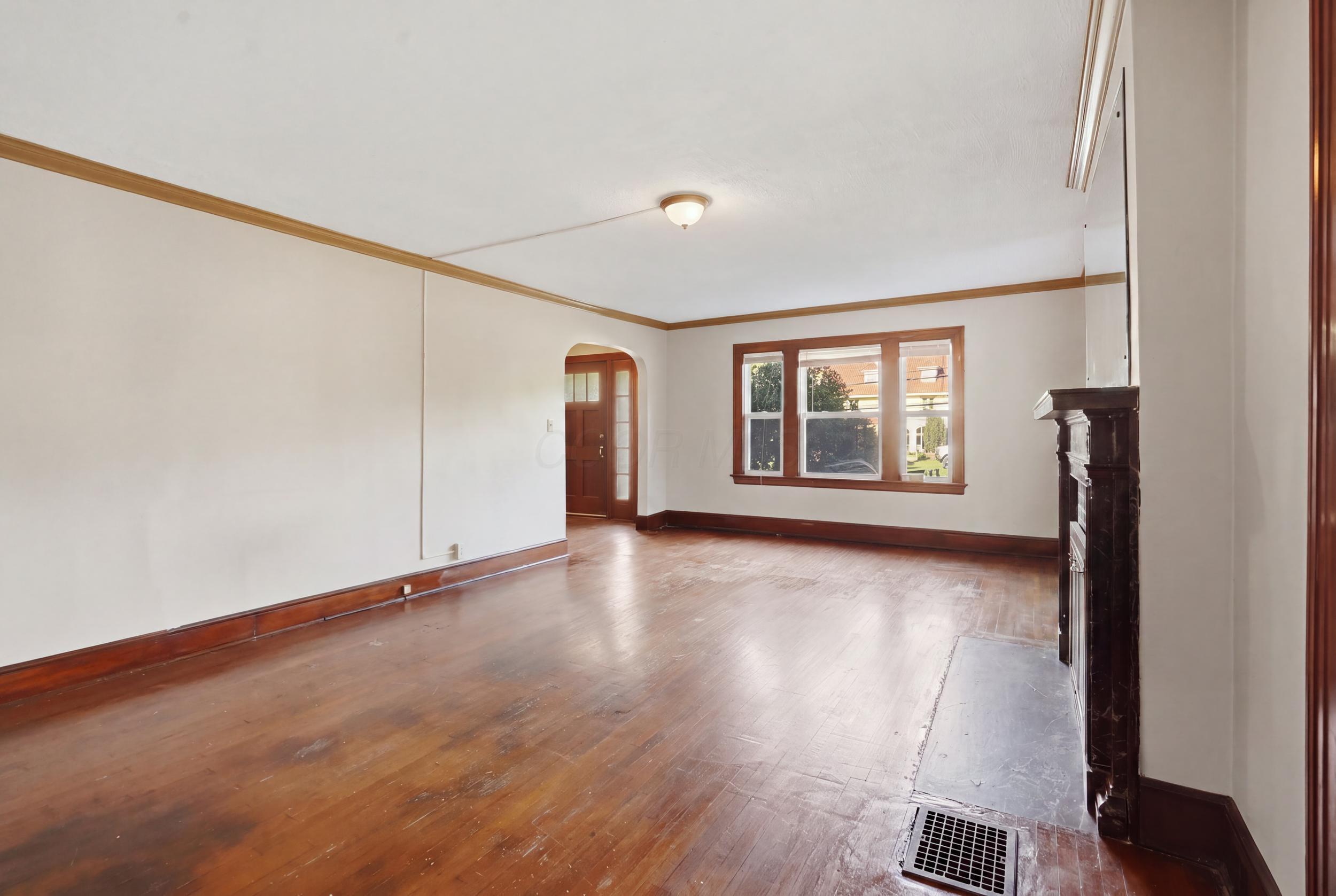 1272 Blue Avenue Property Photo 4