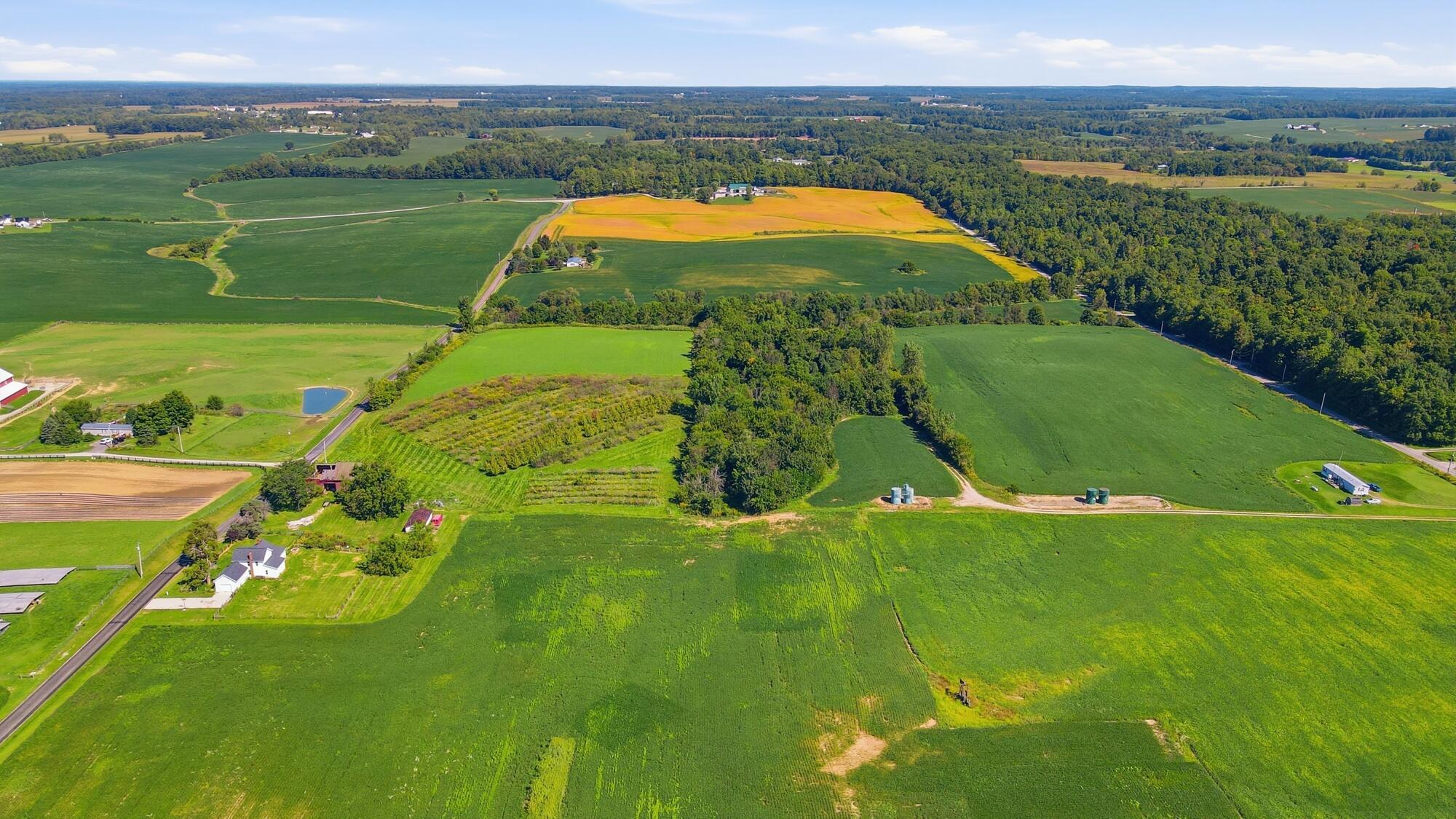 5517 Twp Rd 117 Property Photo 4