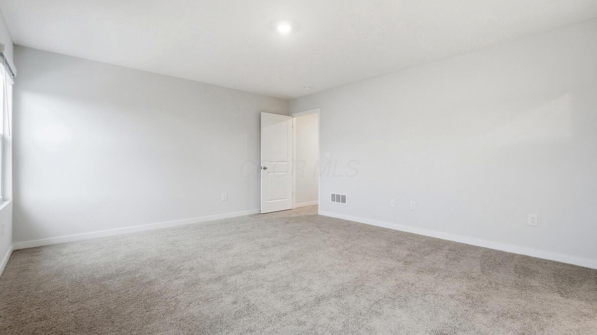 1382 Marinelli Drive E Property Photo 22