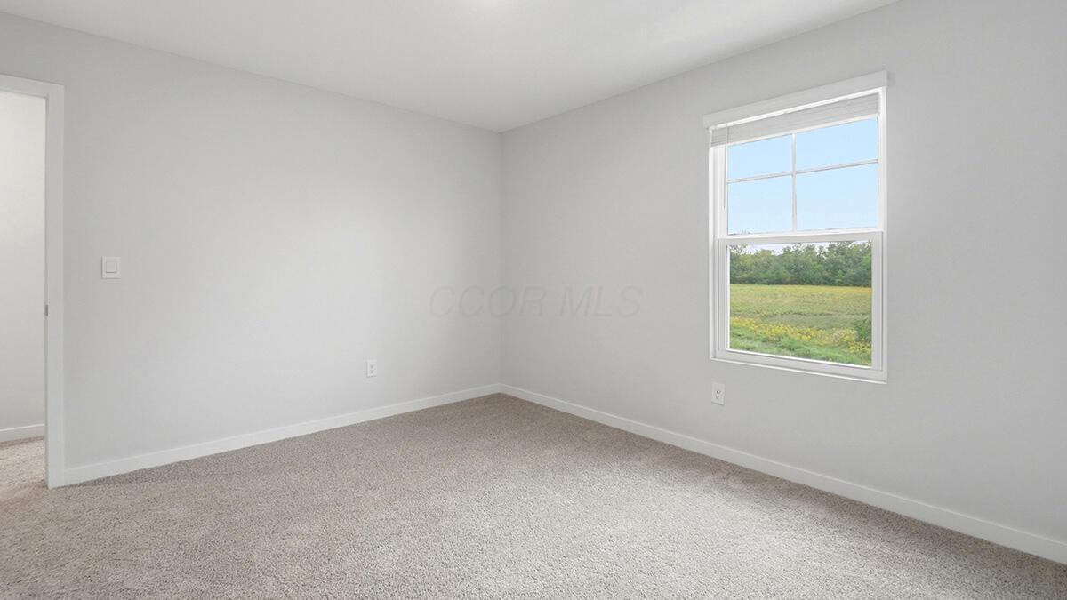 1382 Marinelli Drive E Property Photo 28