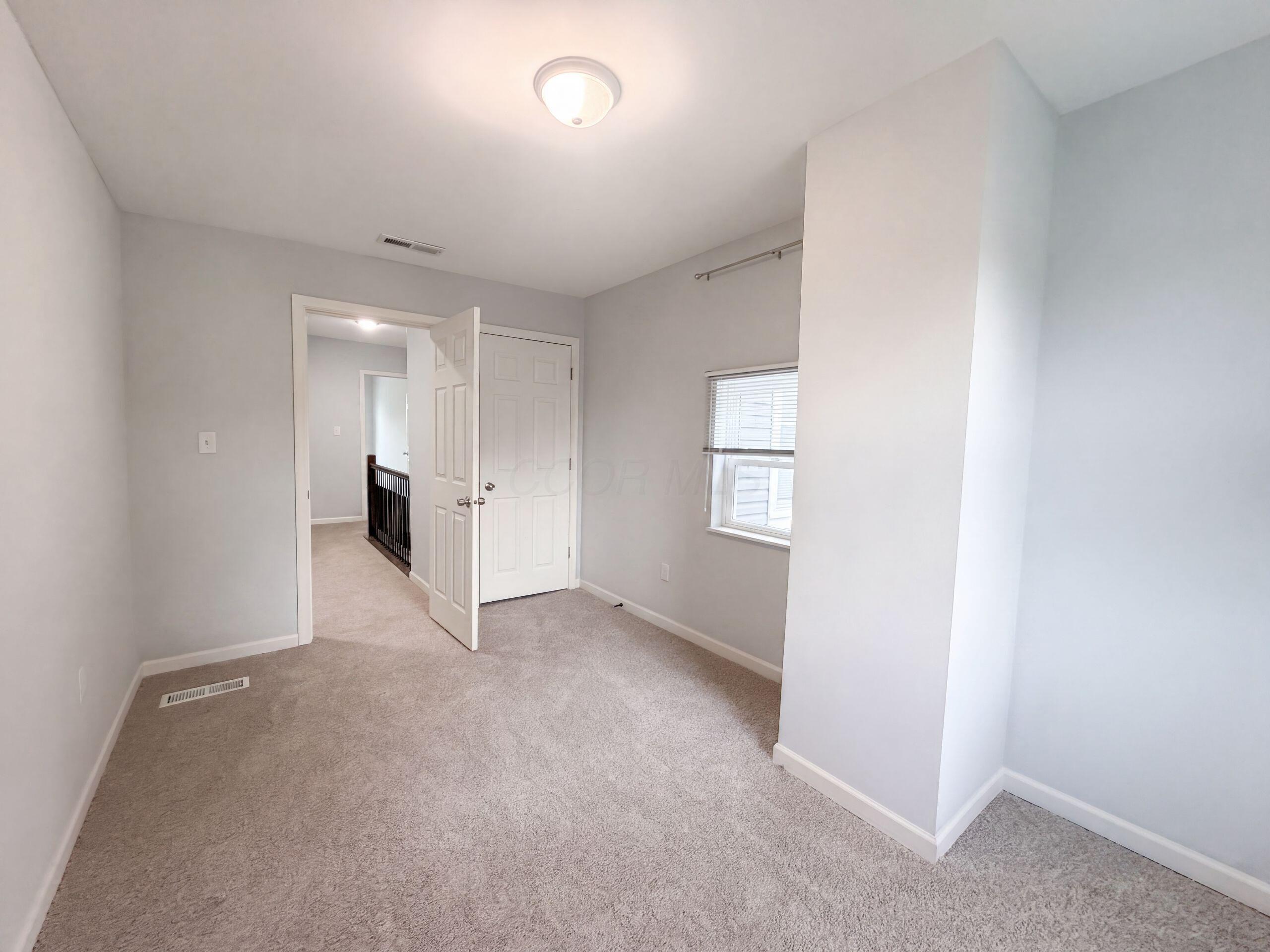 513 S Champion Avenue Property Photo 11