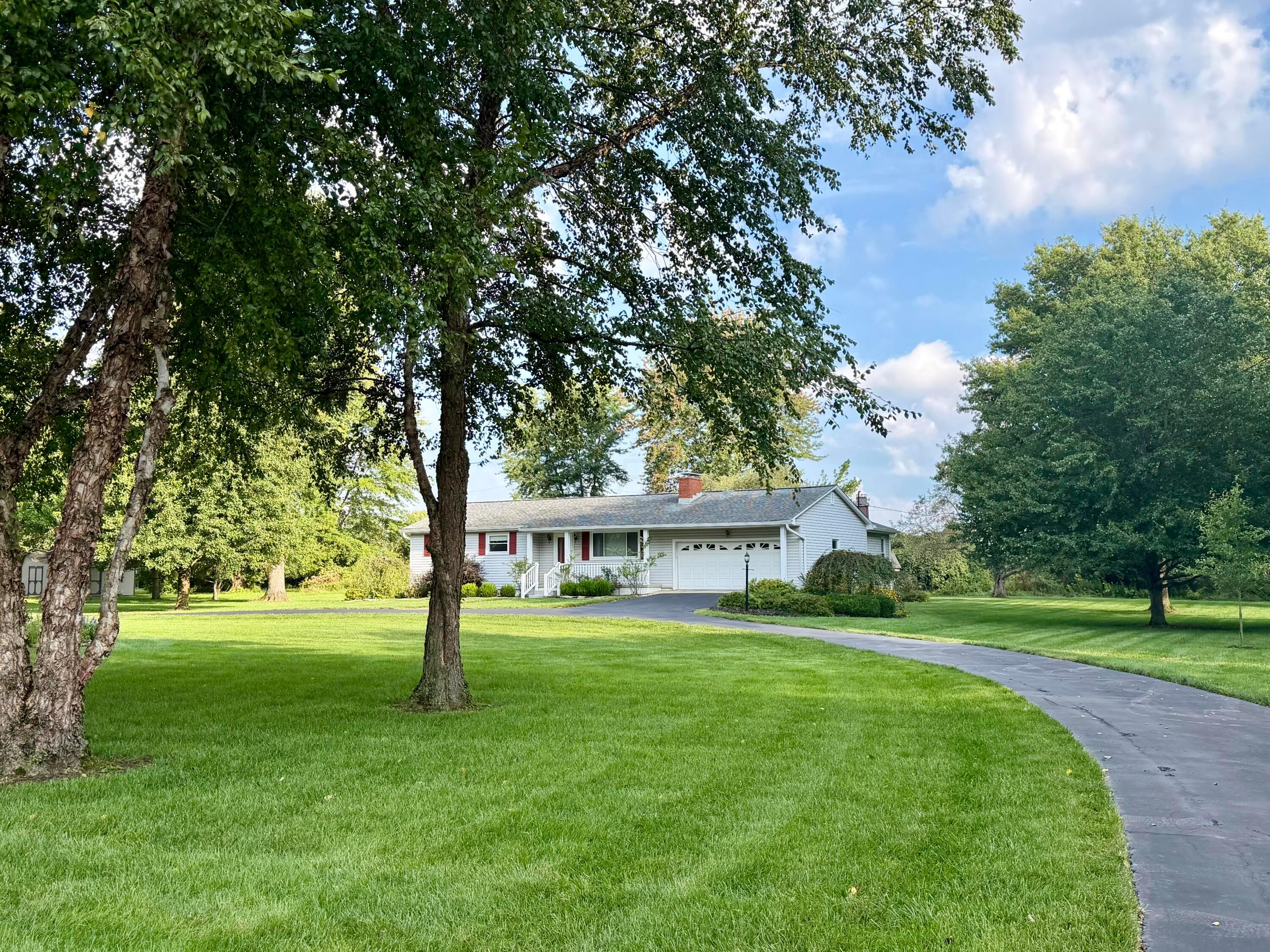 522 Woodside Drive SW