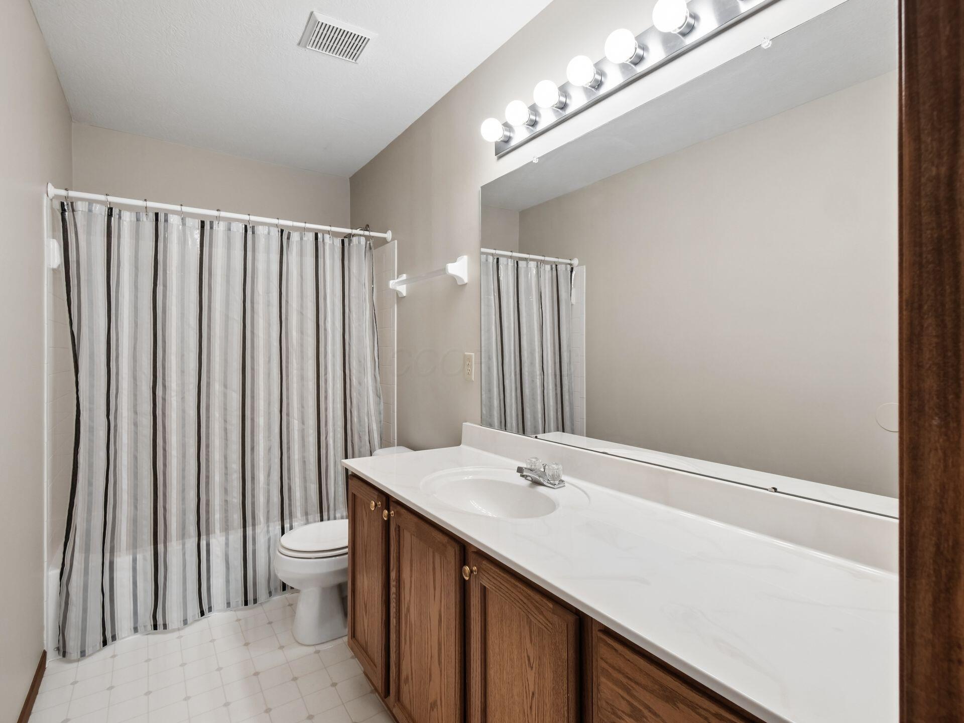 5730 Middleby Drive Property Photo 29