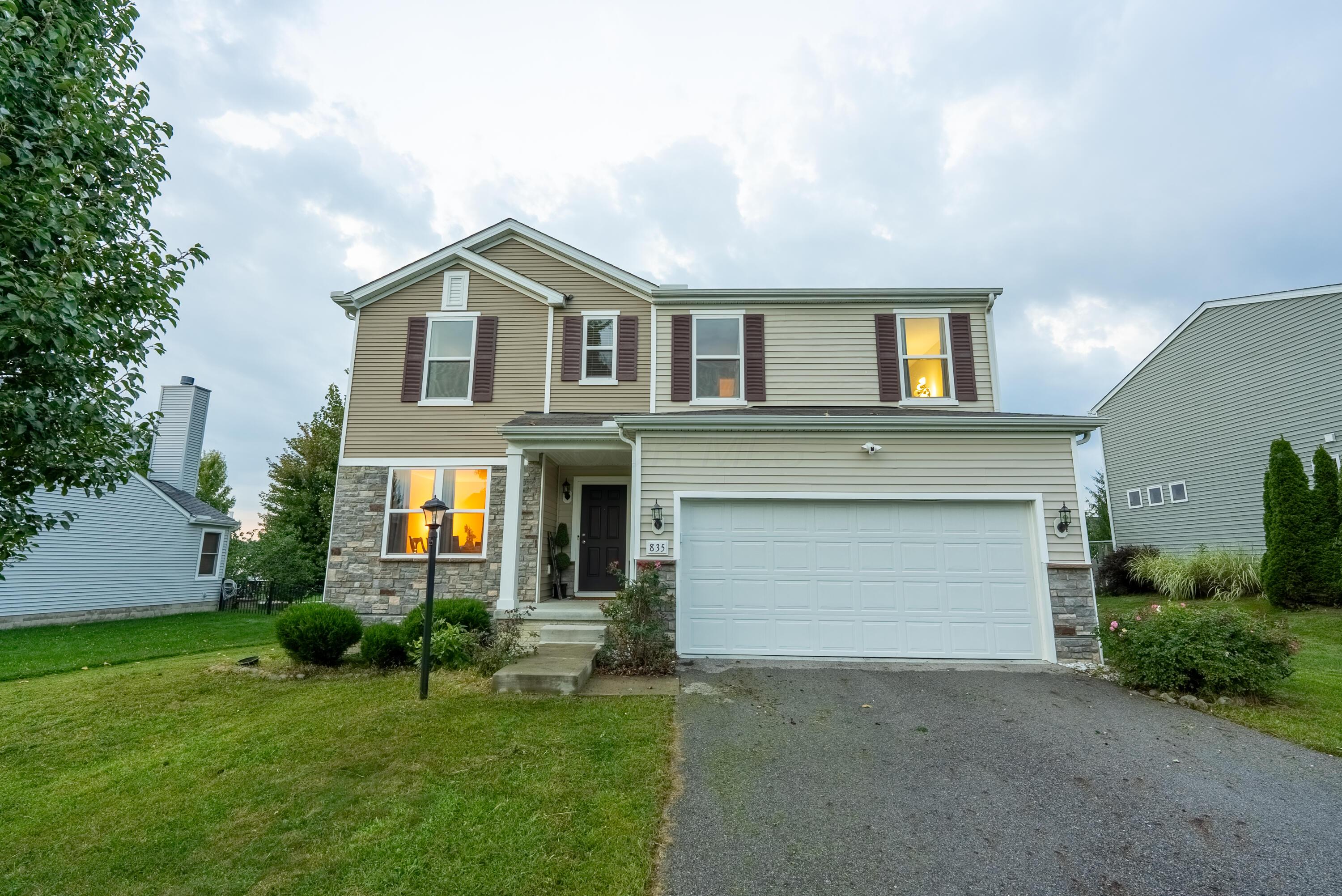 835 Corylus Drive Sw Property Photo 2