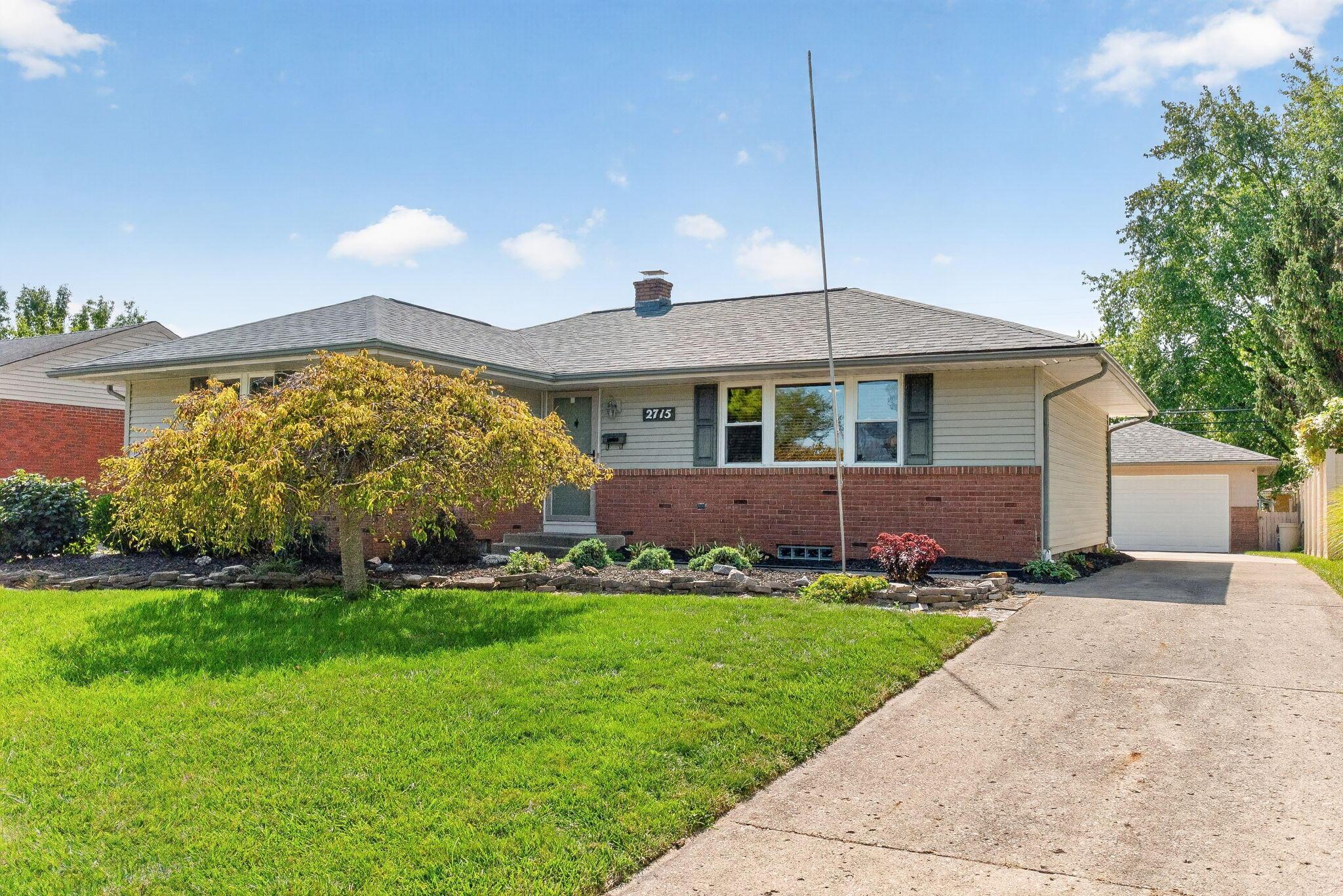 2715 Glendale Road Property Photo 1