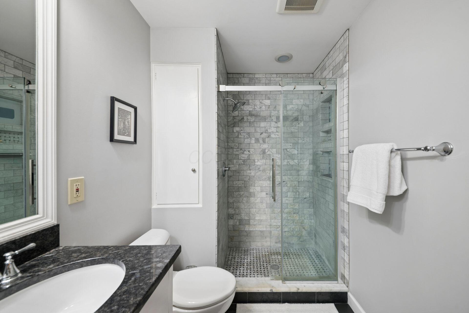 4630 Burbank Drive Property Photo 33