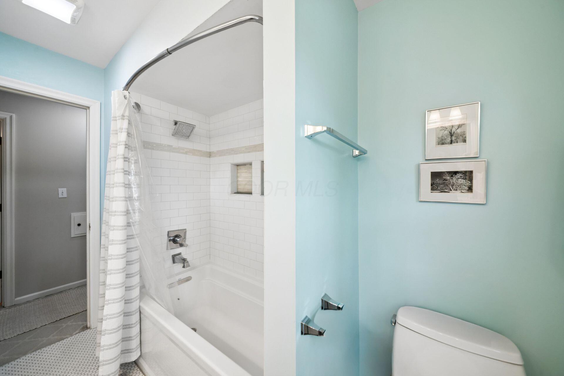 4630 Burbank Drive Property Photo 36