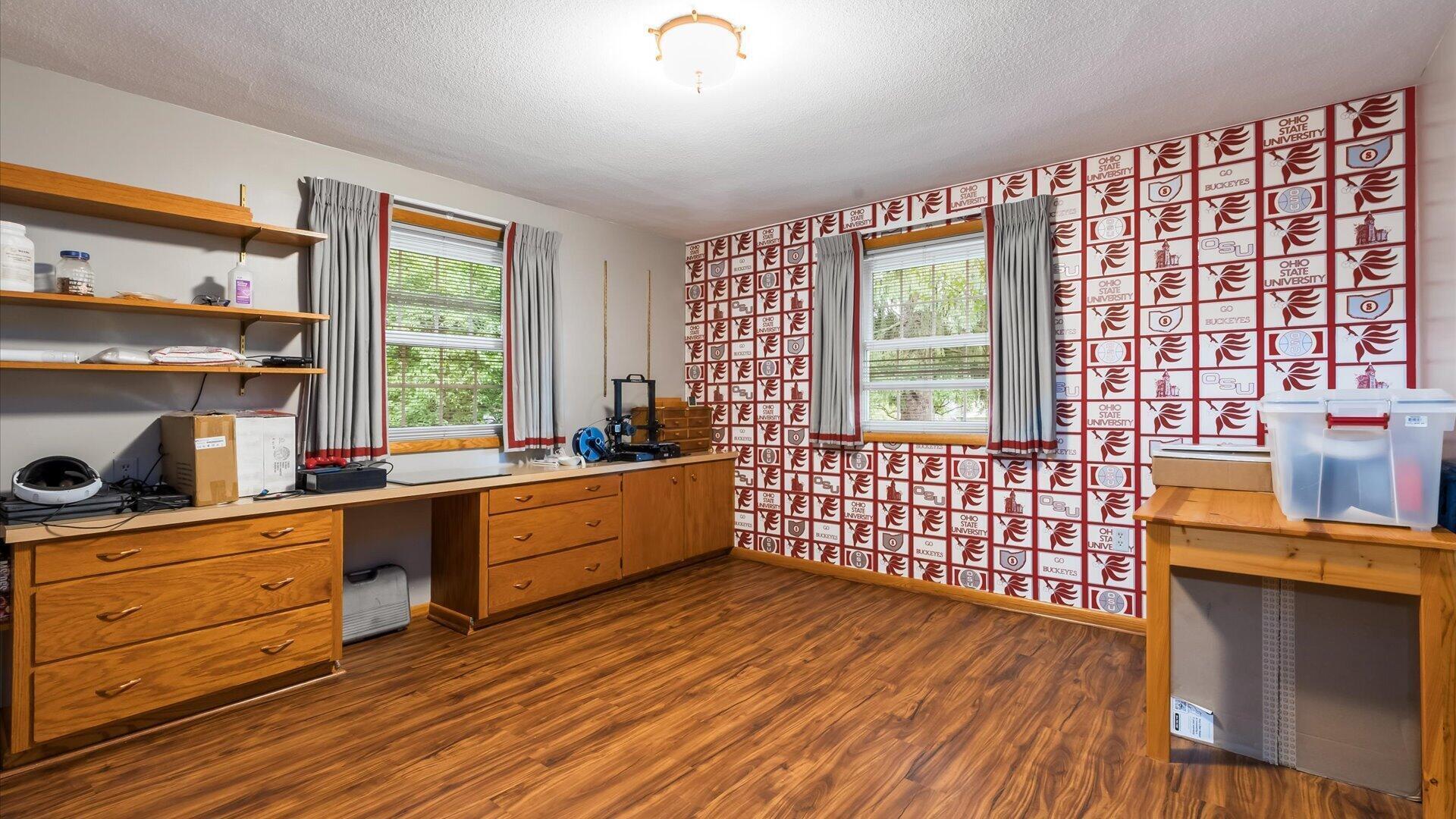 859 Shoreham Drive Property Photo 32
