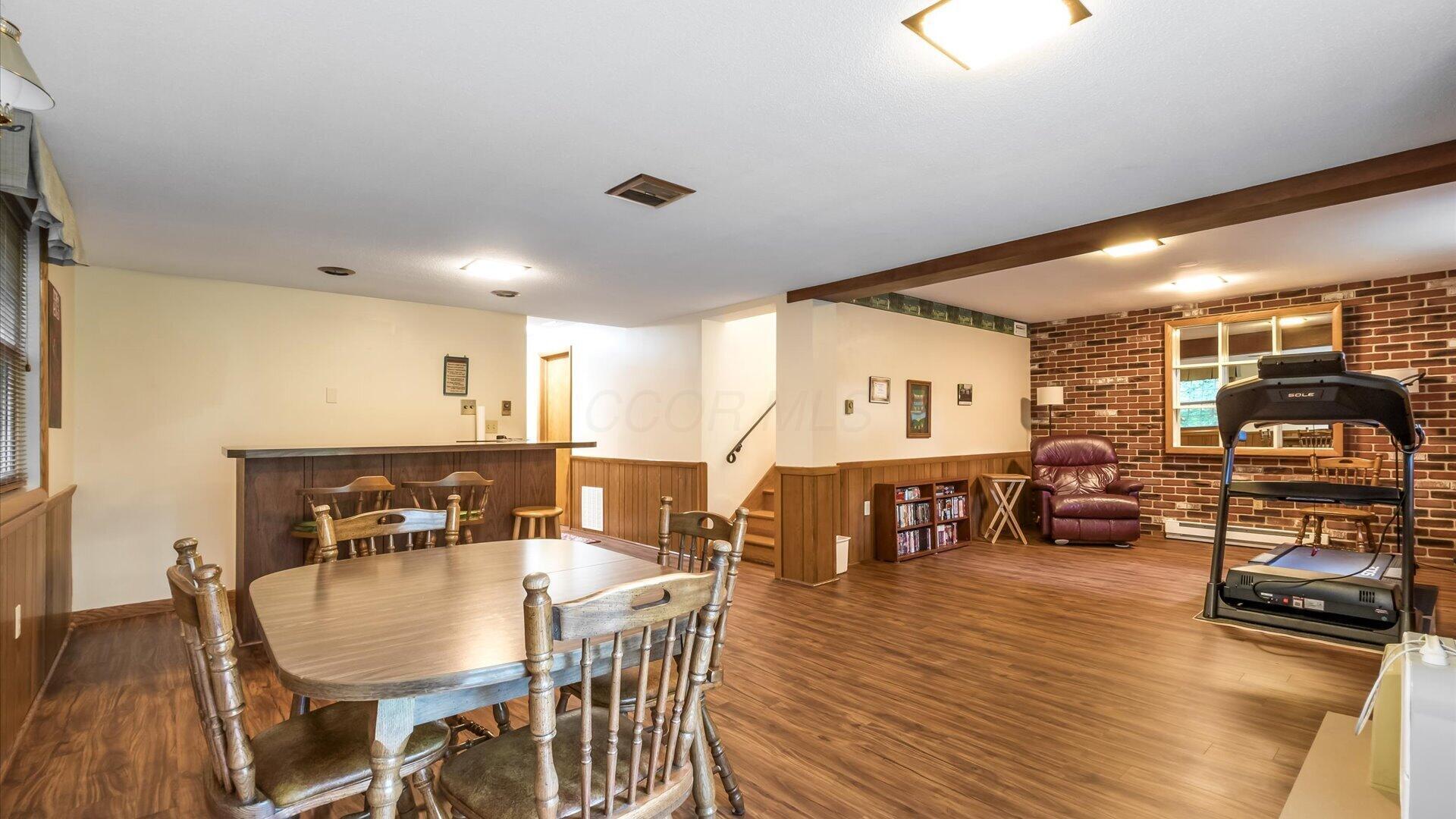 859 Shoreham Drive Property Photo 33