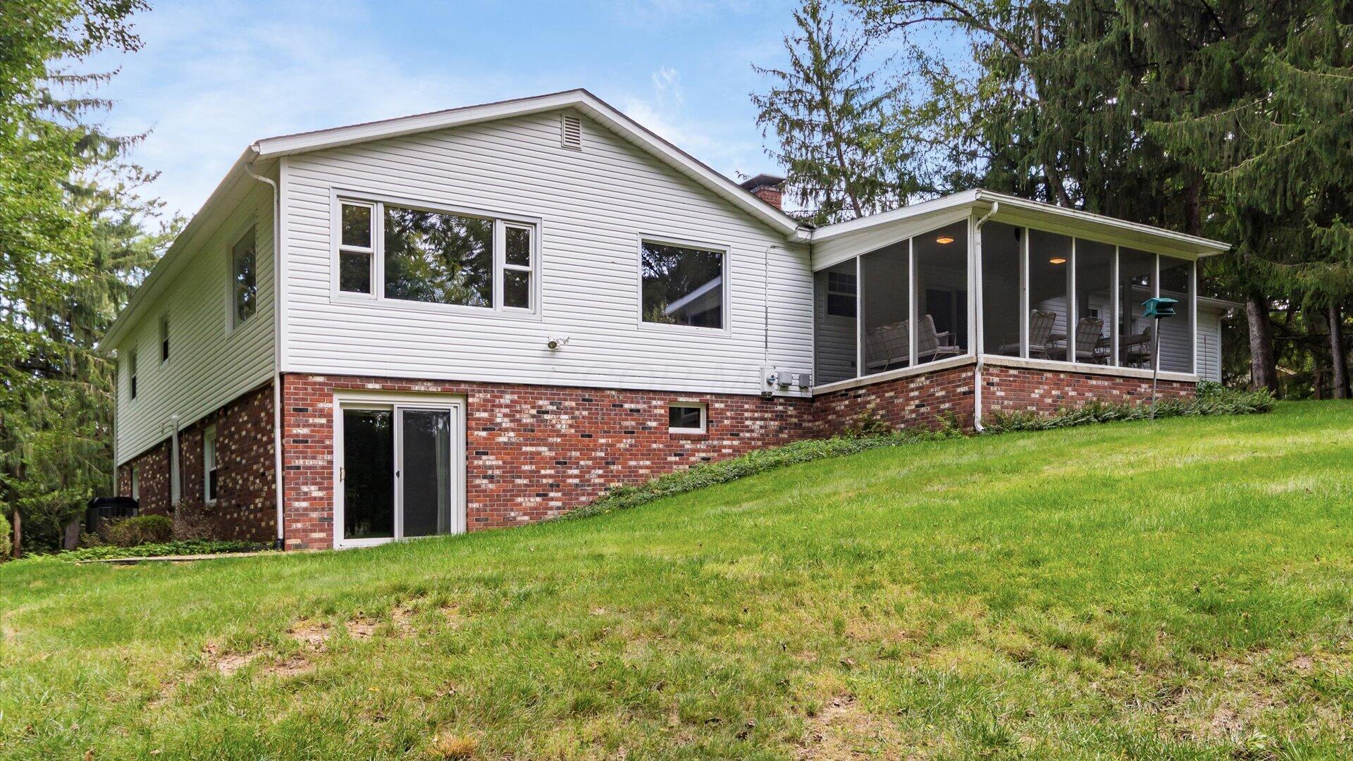 859 Shoreham Drive Property Photo 38