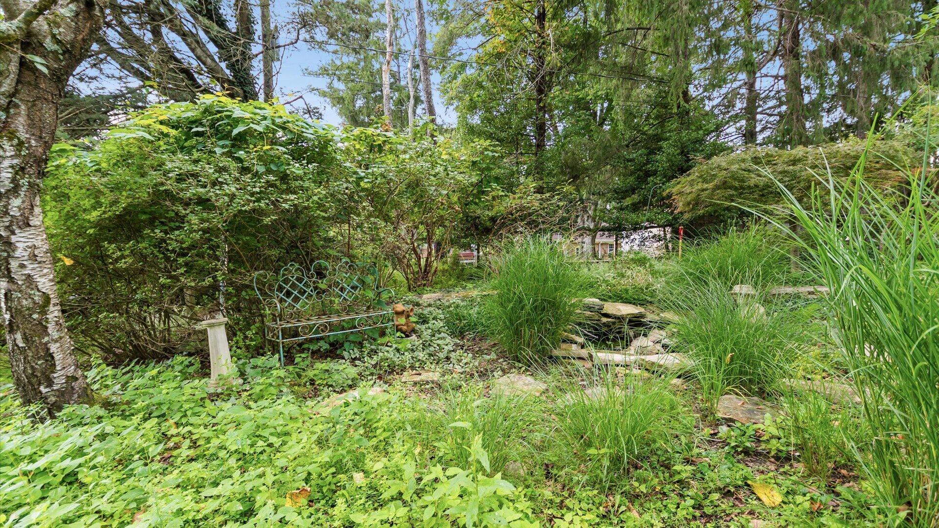 859 Shoreham Drive Property Photo 44