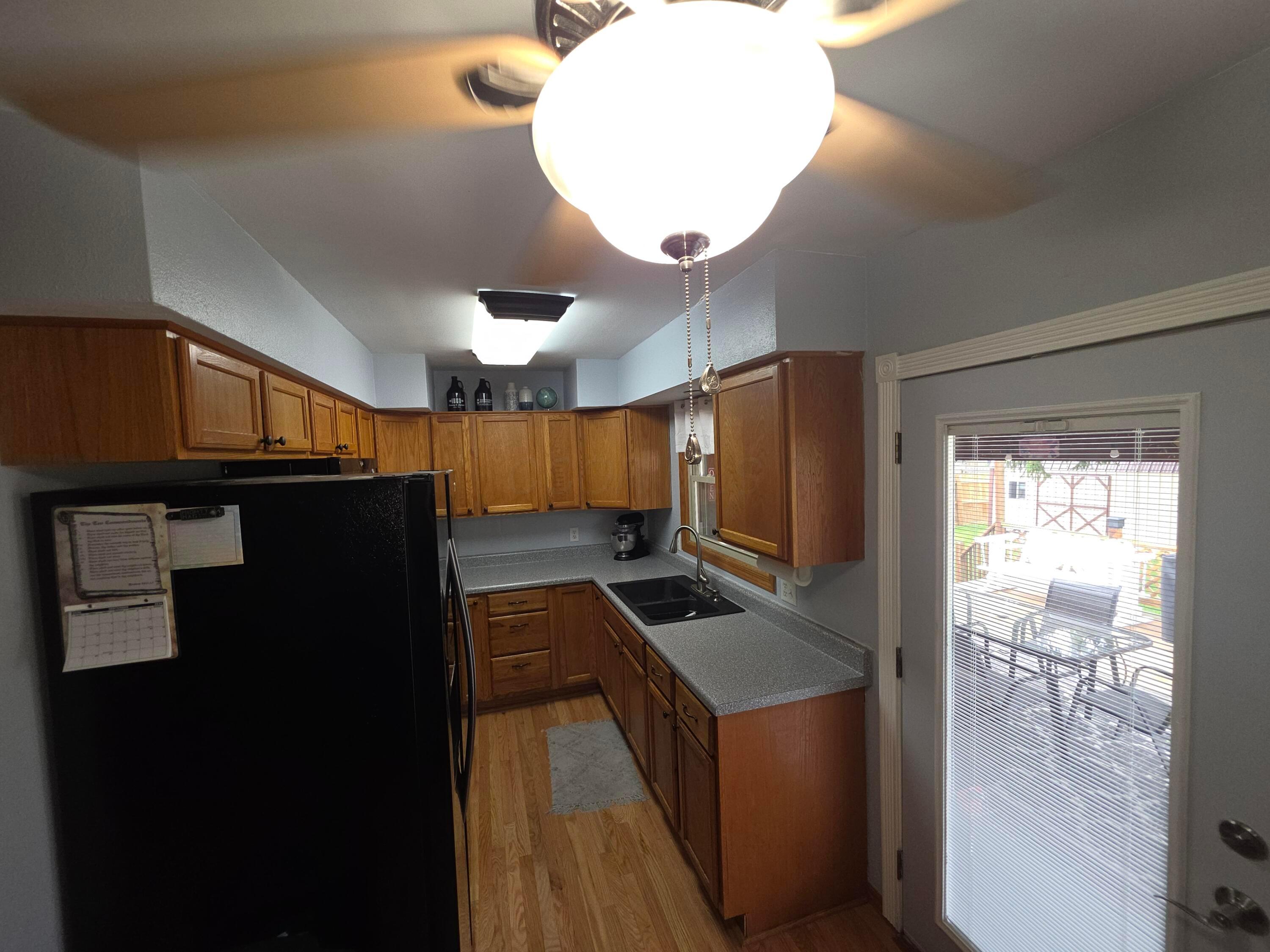 678 Willowcrest Lane Property Photo 12