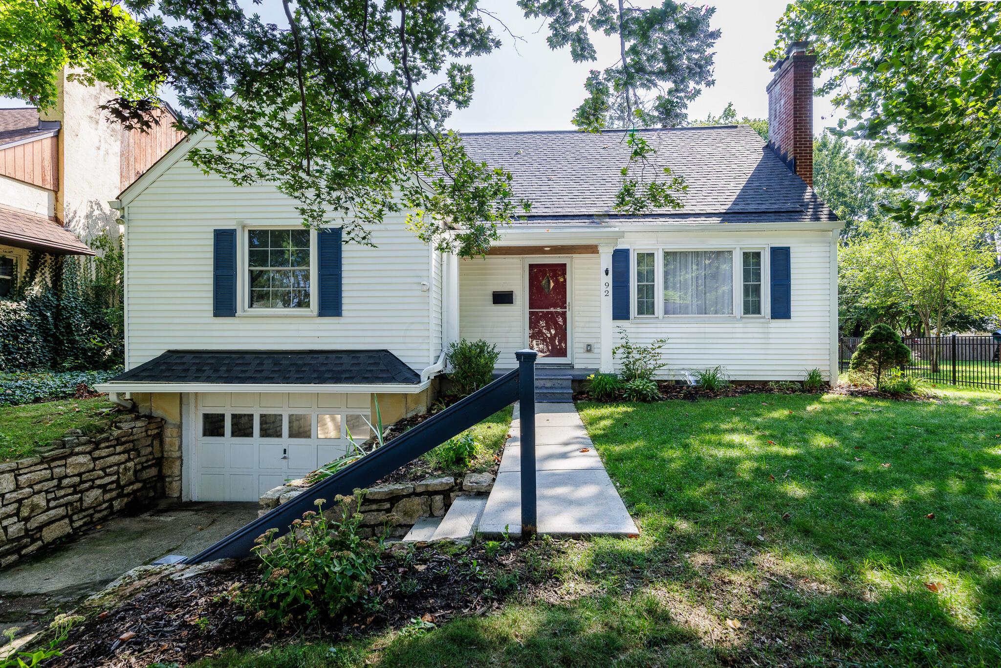 92 N Harding Road Property Photo 1