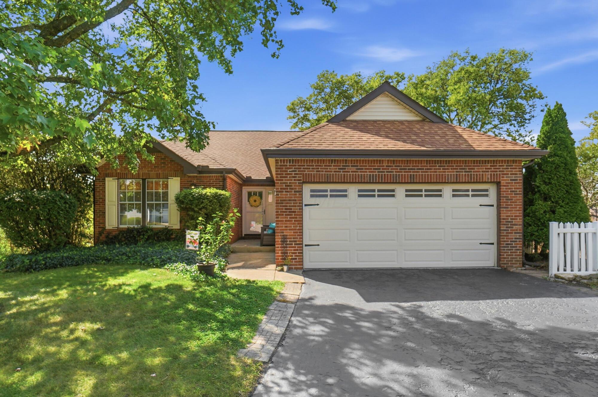 5952 Ginseng Court Property Photo 1