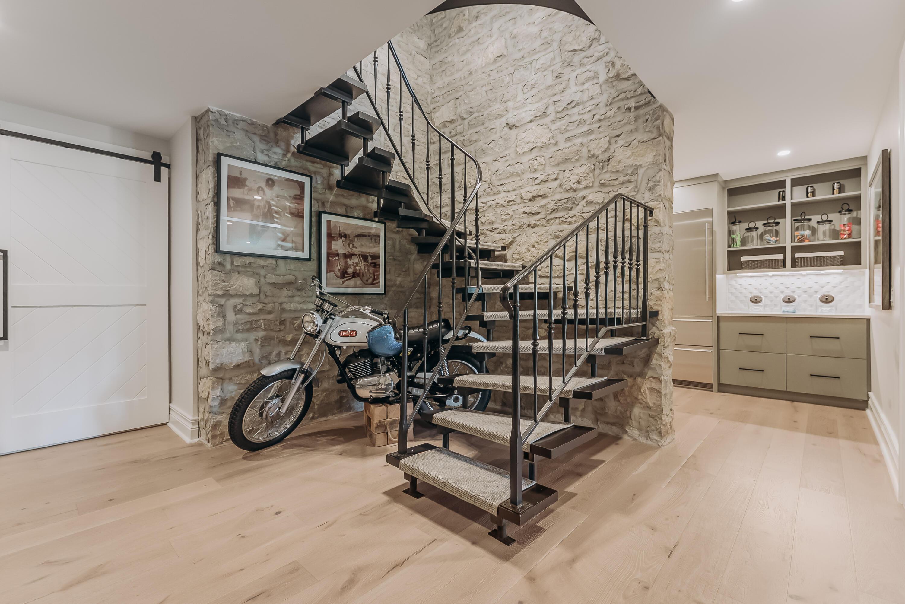 5932 Whittingham Drive Property Photo 158