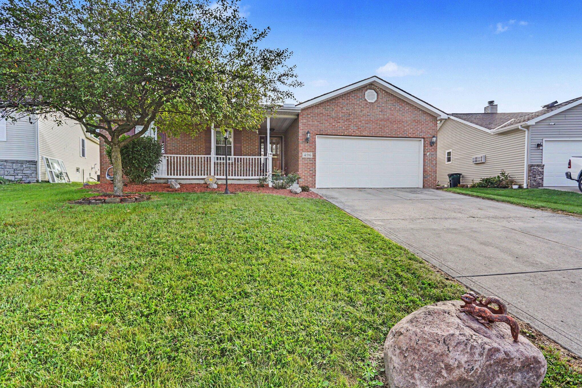 496 Danbury Drive Property Photo 3