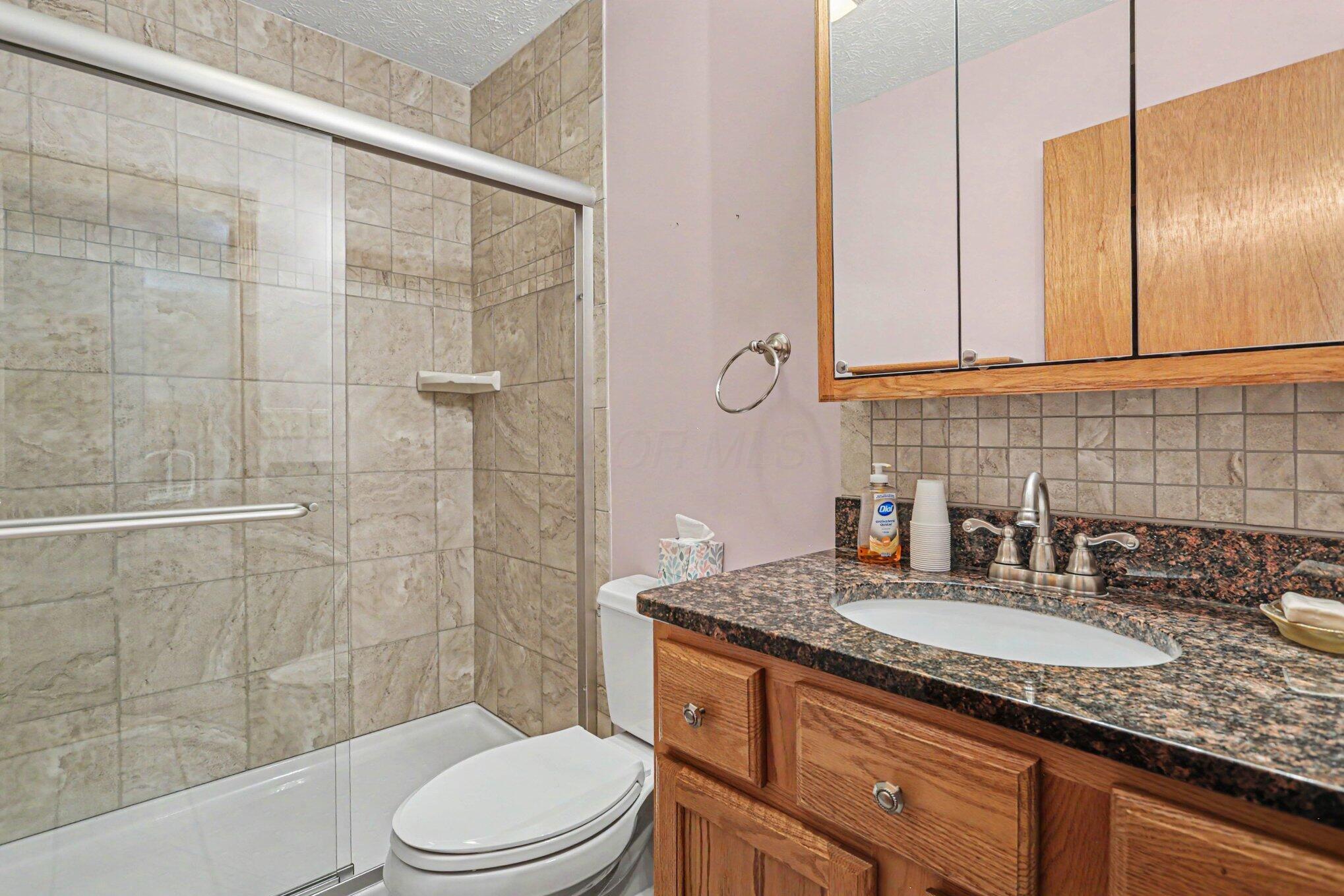 496 Danbury Drive Property Photo 20