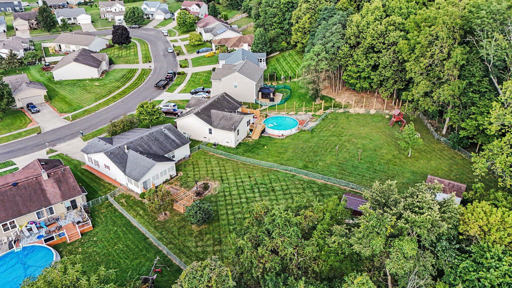 496 Danbury Drive Property Photo 34