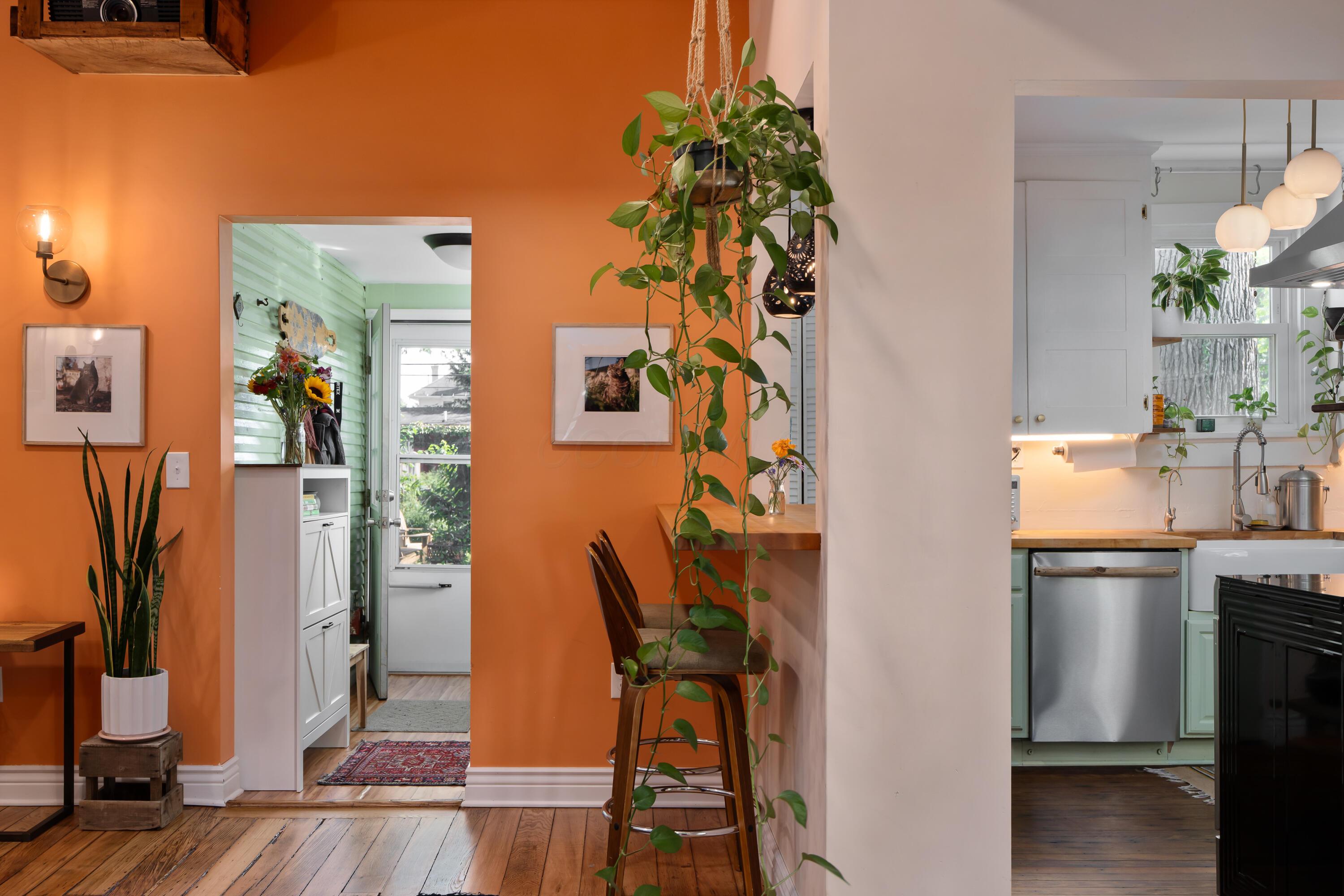 69 E Dodridge Street Property Photo 10