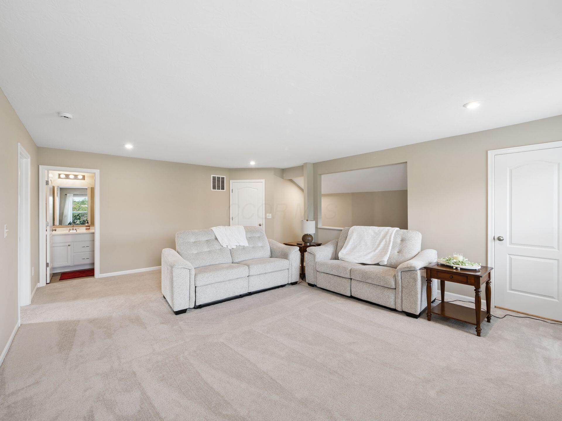 36 Oldham Court Property Photo 28