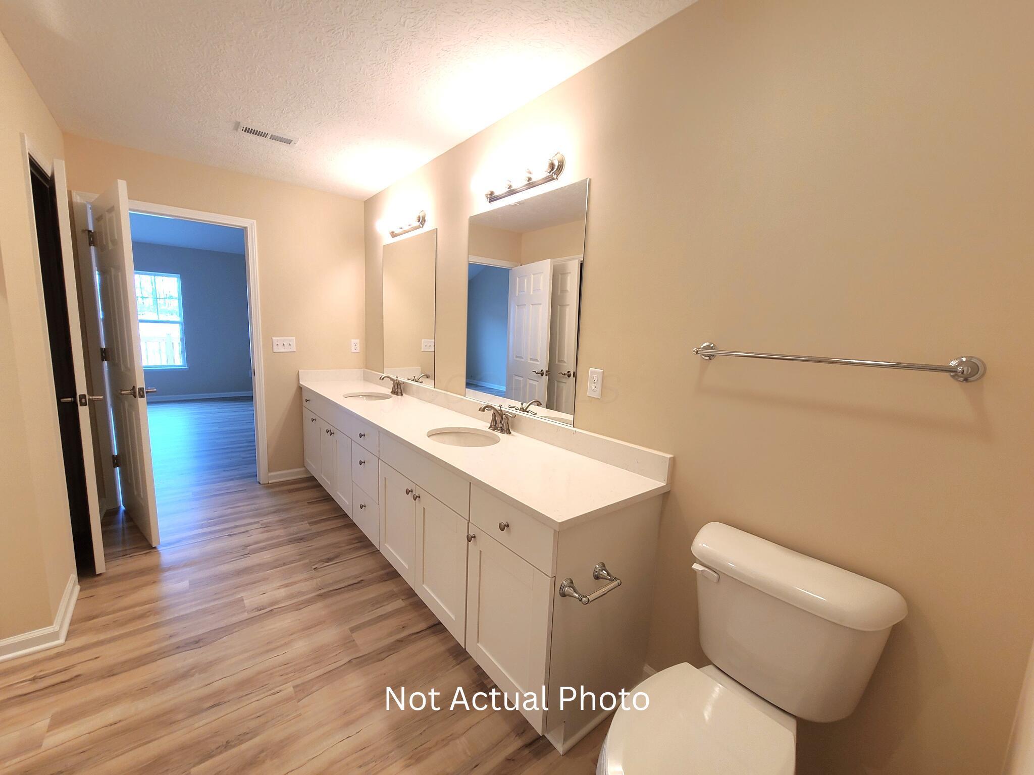 704 Olde Creek Drive Property Photo 12