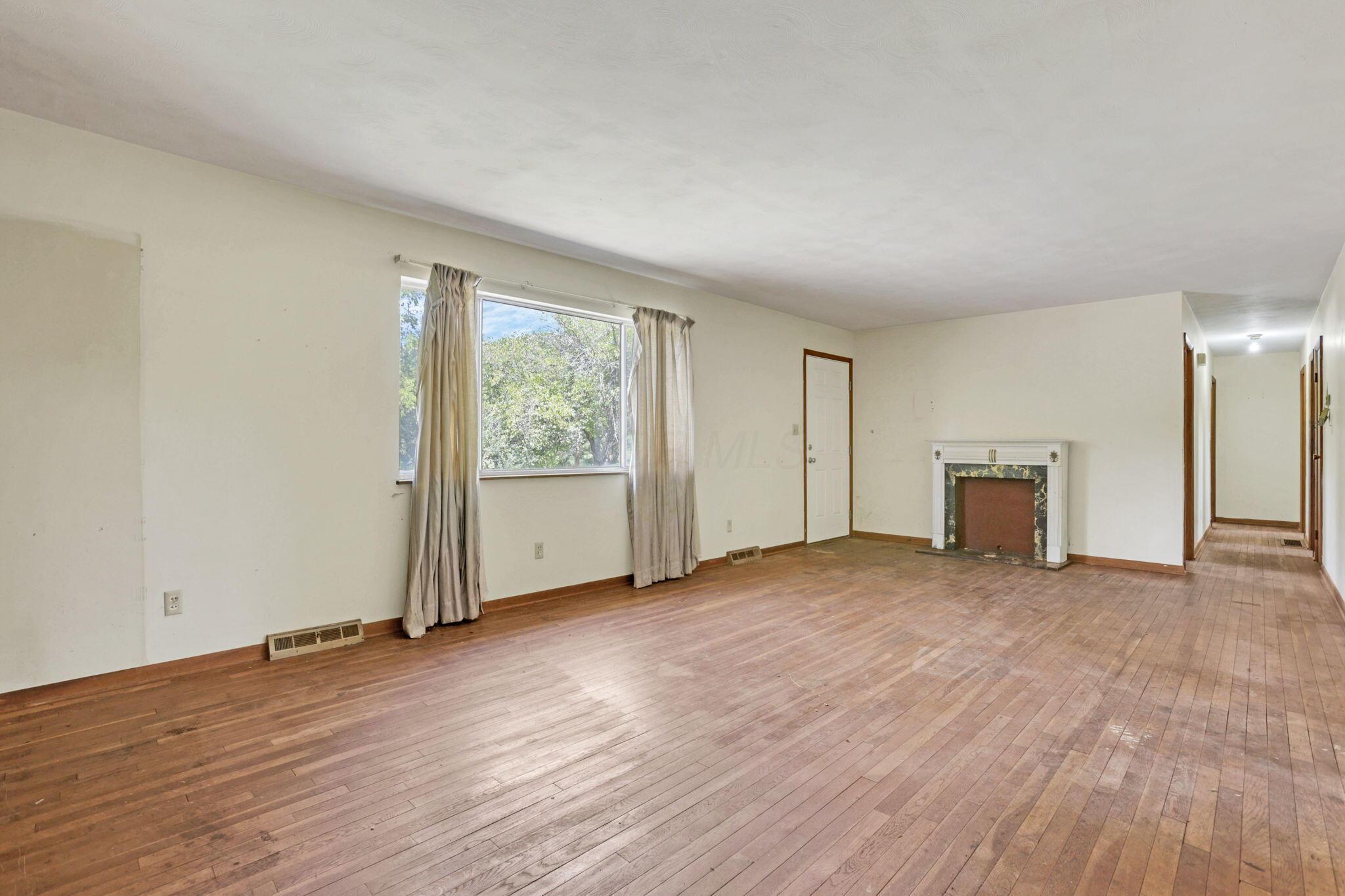 31 Longview Heights Road Property Photo 4
