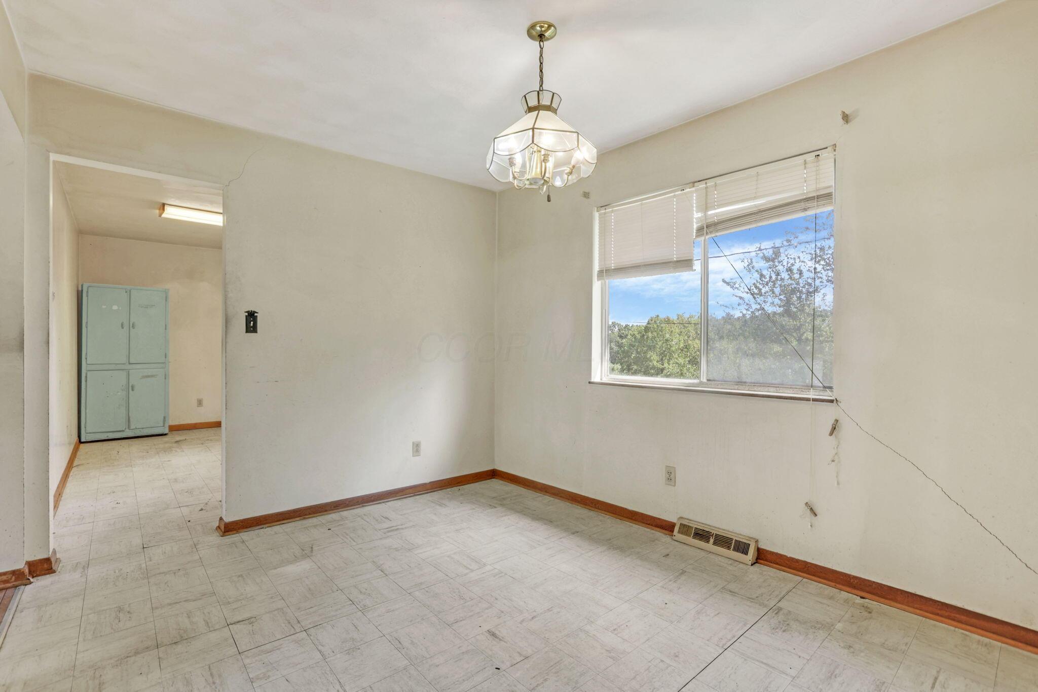 31 Longview Heights Road Property Photo 7