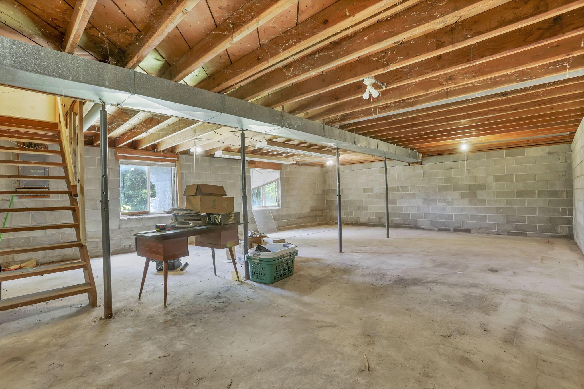 31 Longview Heights Road Property Photo 24