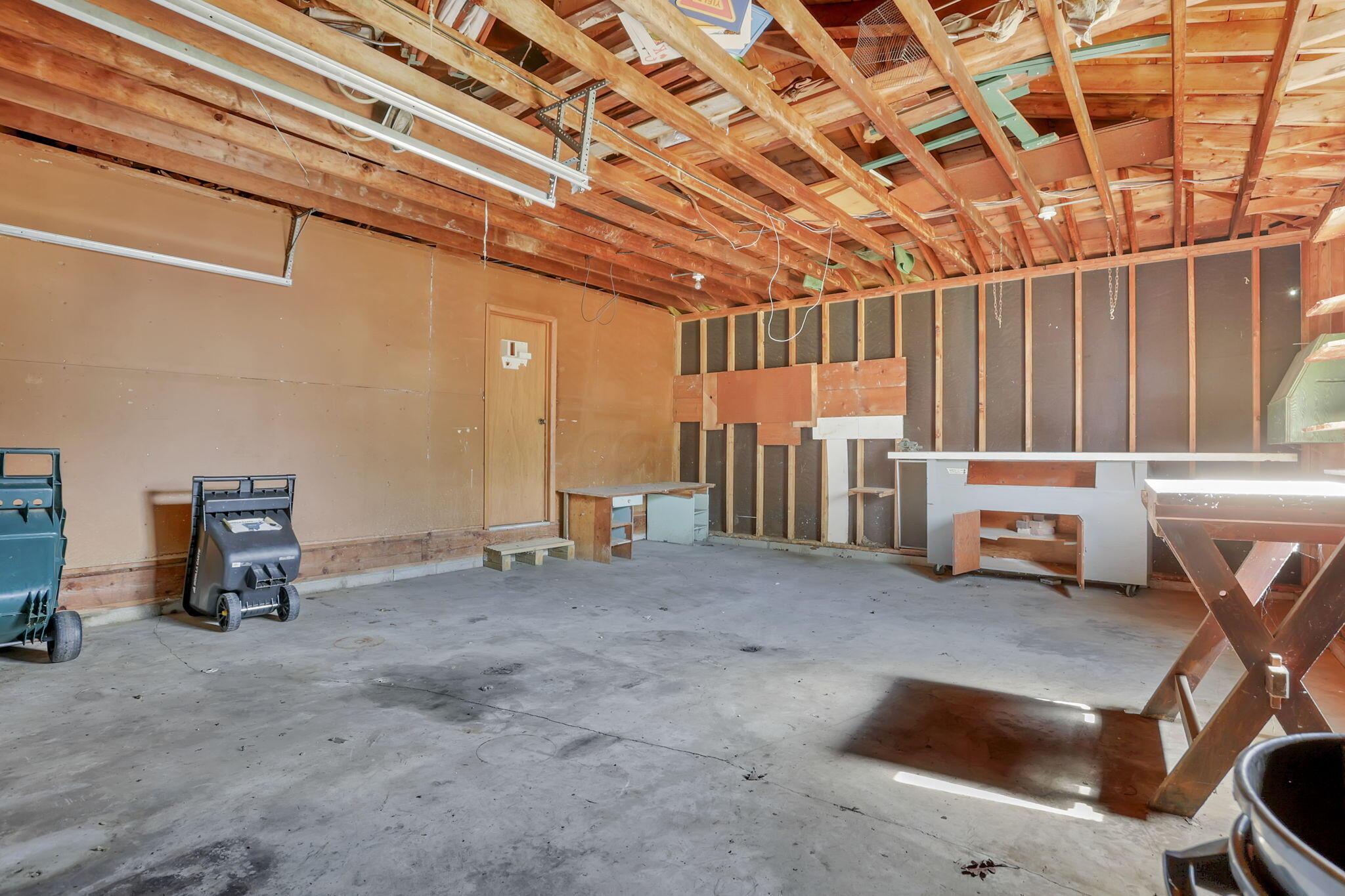 31 Longview Heights Road Property Photo 29