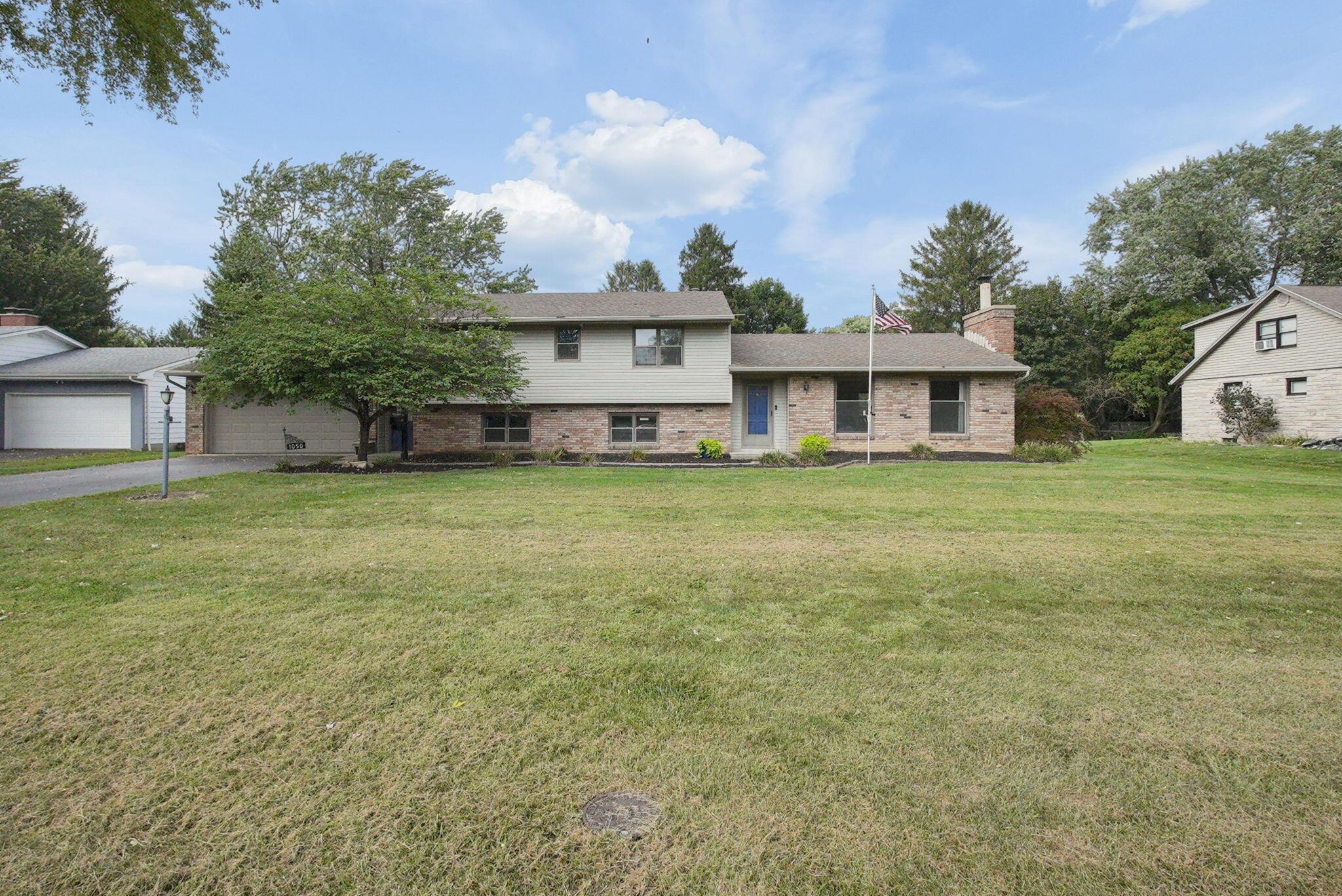 1050 Vernon Heights Boulevard Property Photo 3