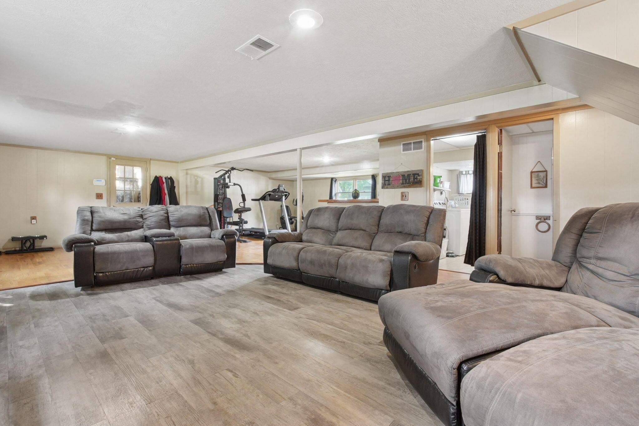 1050 Vernon Heights Boulevard Property Photo 22