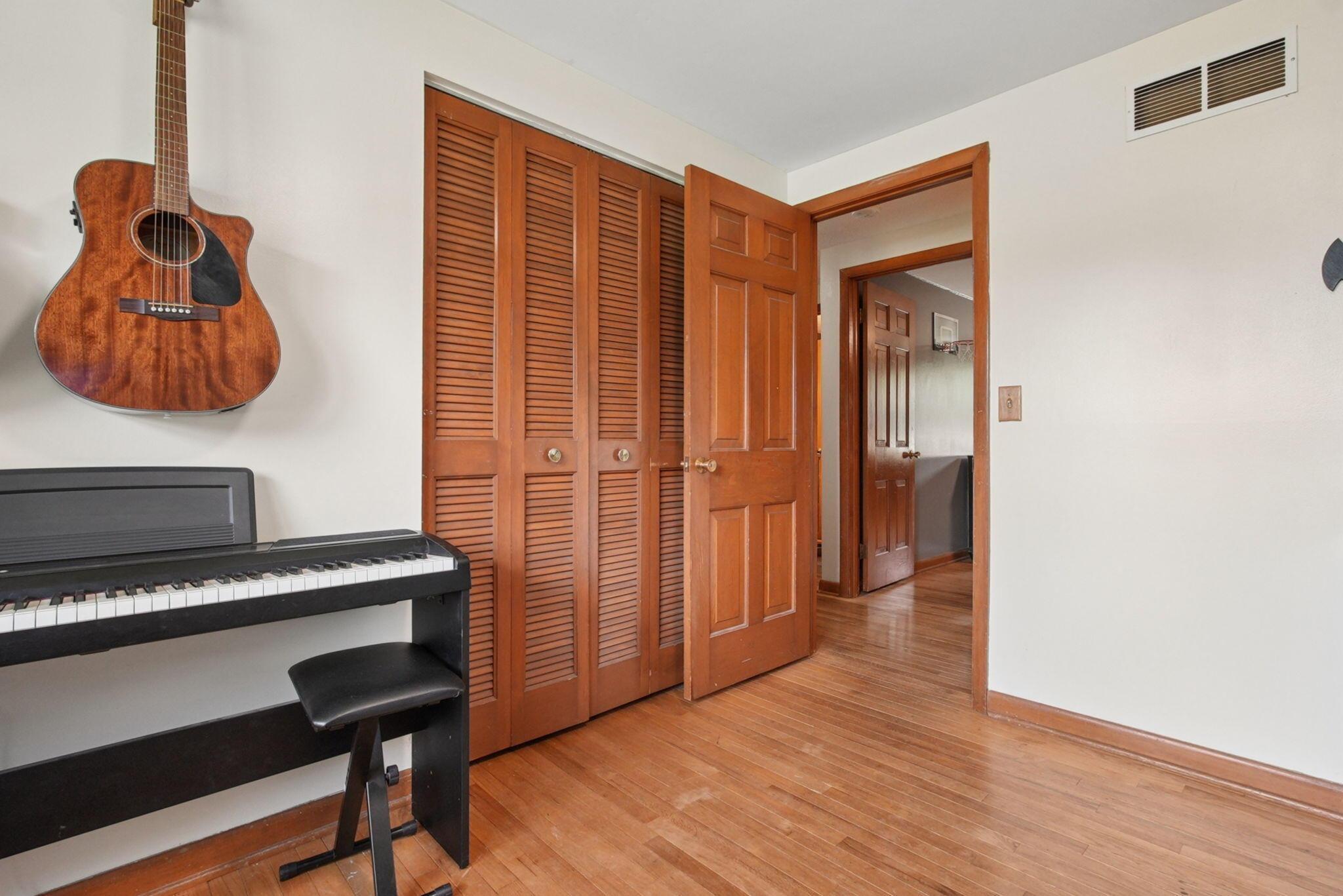 1050 Vernon Heights Boulevard Property Photo 32
