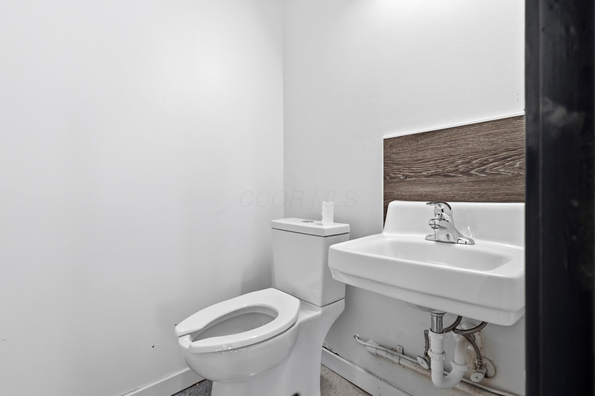 1200 E Home Road Property Photo 45