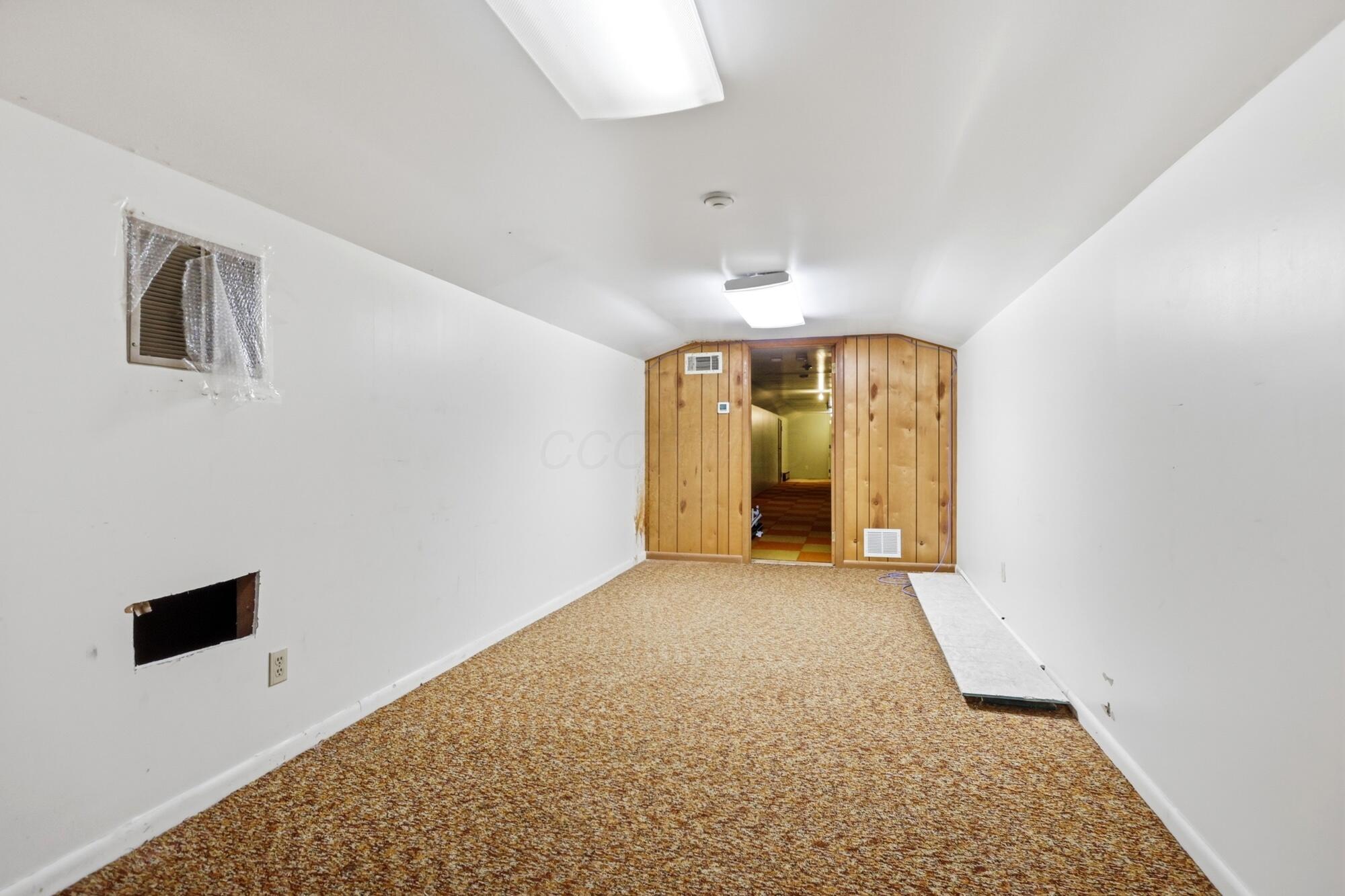 1200 E Home Road Property Photo 46