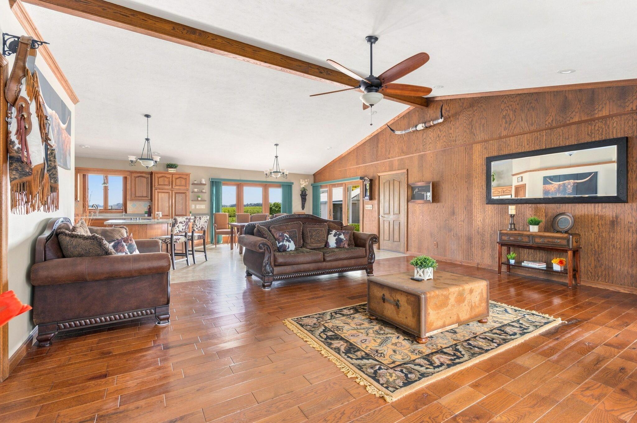 14540 Neff Road Property Photo 14