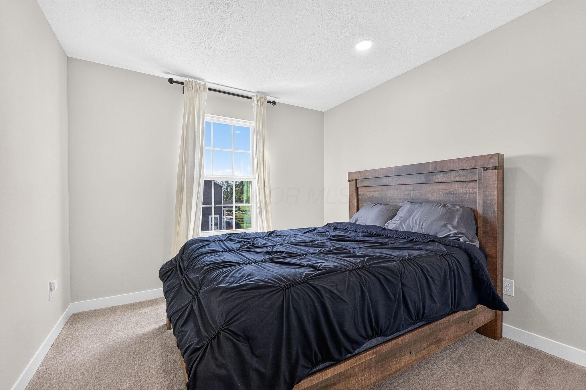401 Pagoda Loop Property Photo 36