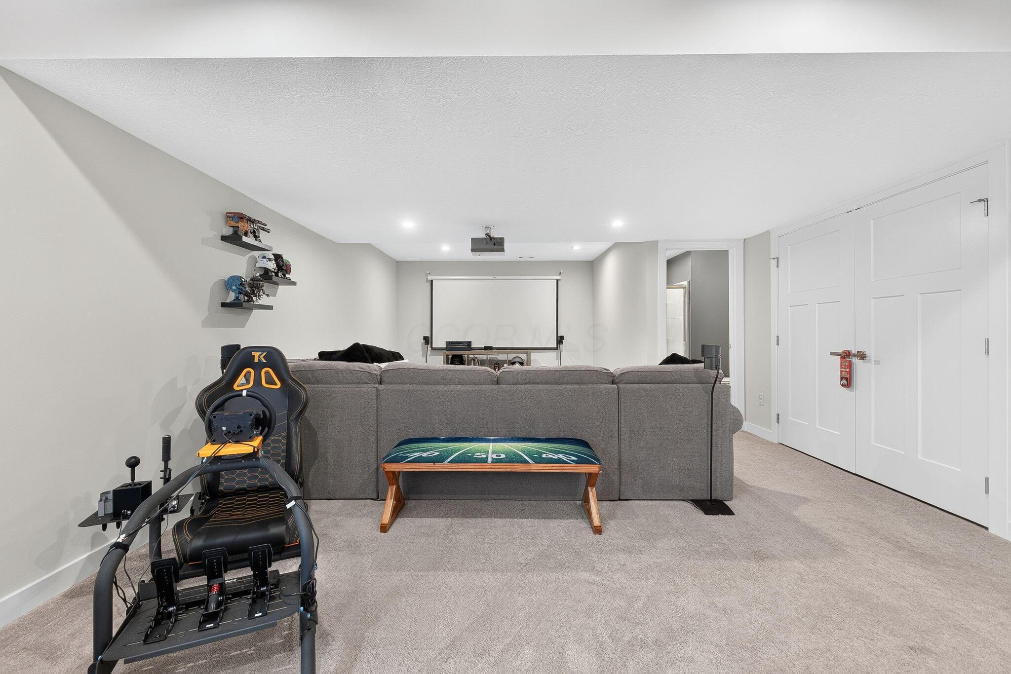 401 Pagoda Loop Property Photo 46