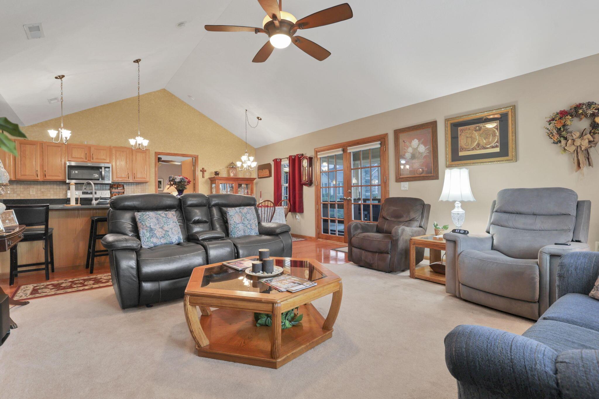 2018 Farmbrook Circle N Property Photo 11