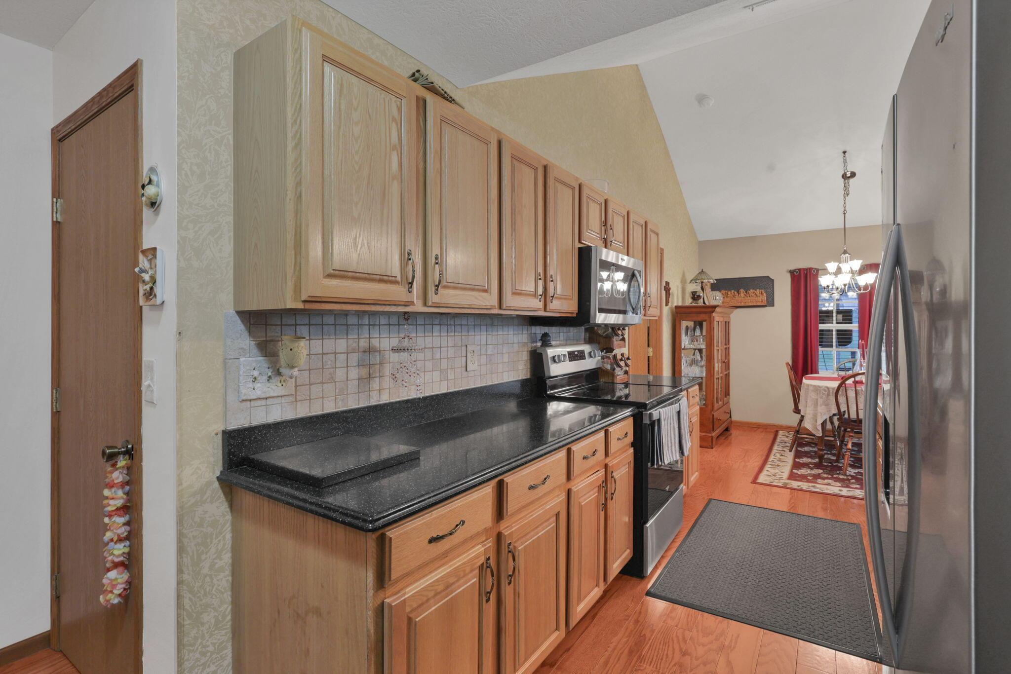 2018 Farmbrook Circle N Property Photo 22