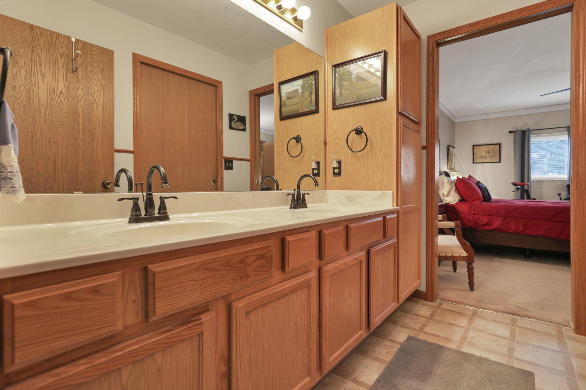 2018 Farmbrook Circle N Property Photo 33