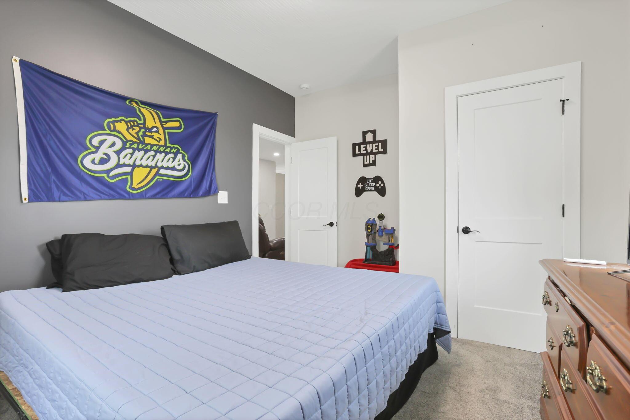 2694 Lees Road Property Photo 11