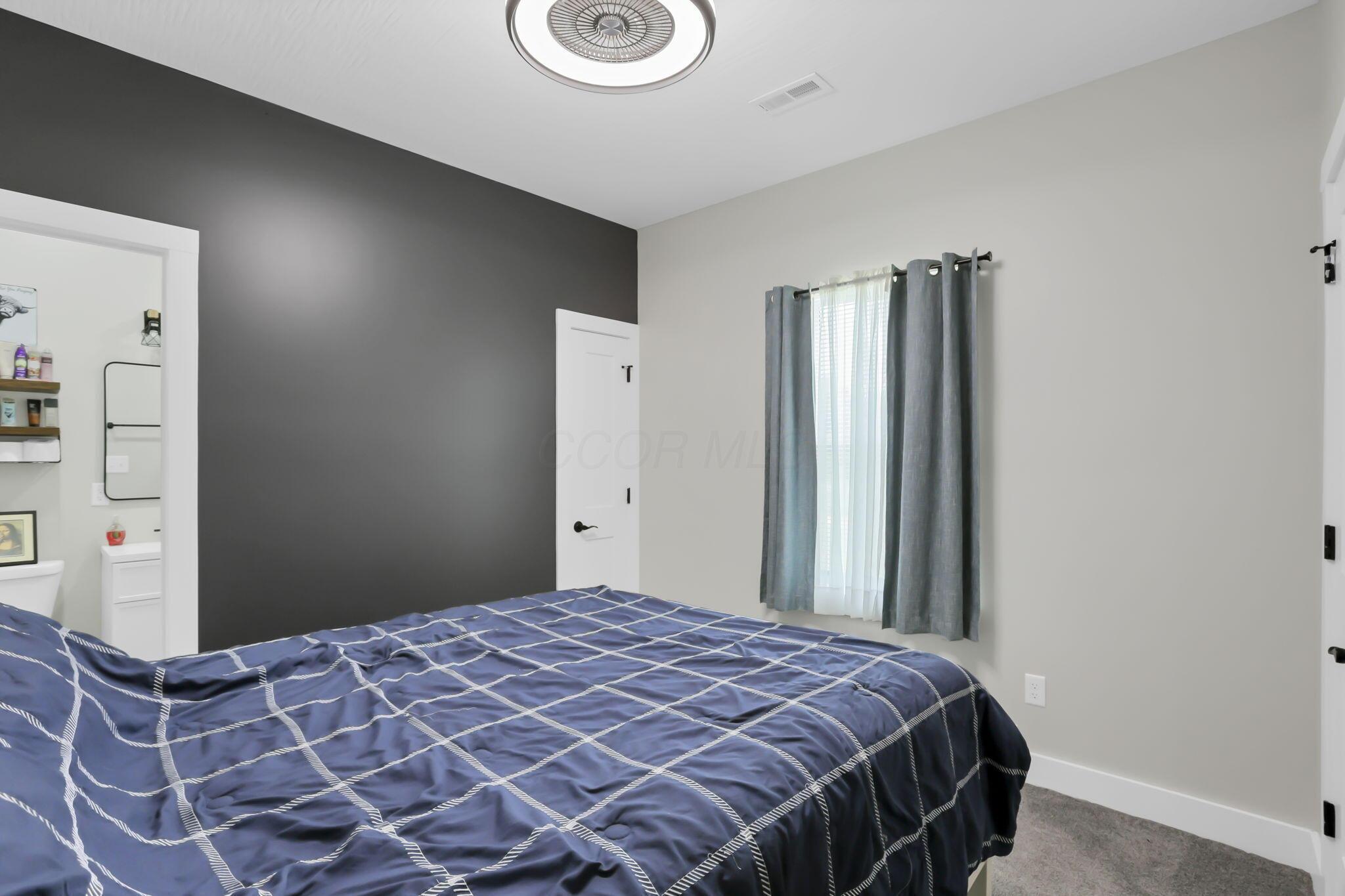 2694 Lees Road Property Photo 14
