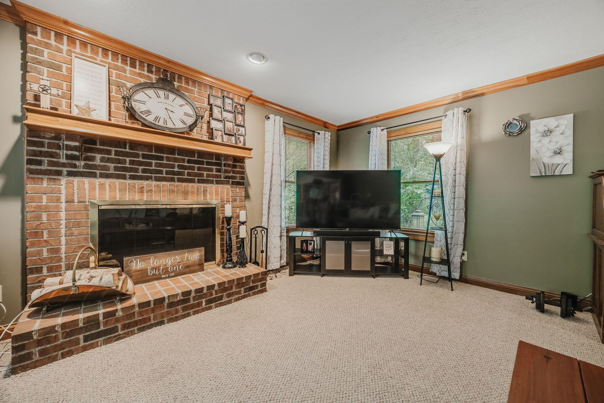9494 Timberbank Circle Property Photo 10