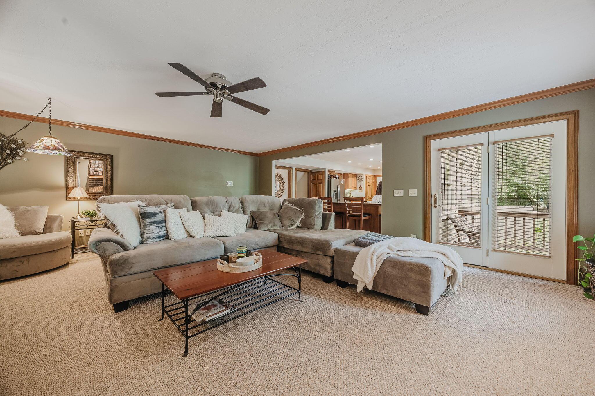 9494 Timberbank Circle Property Photo 11