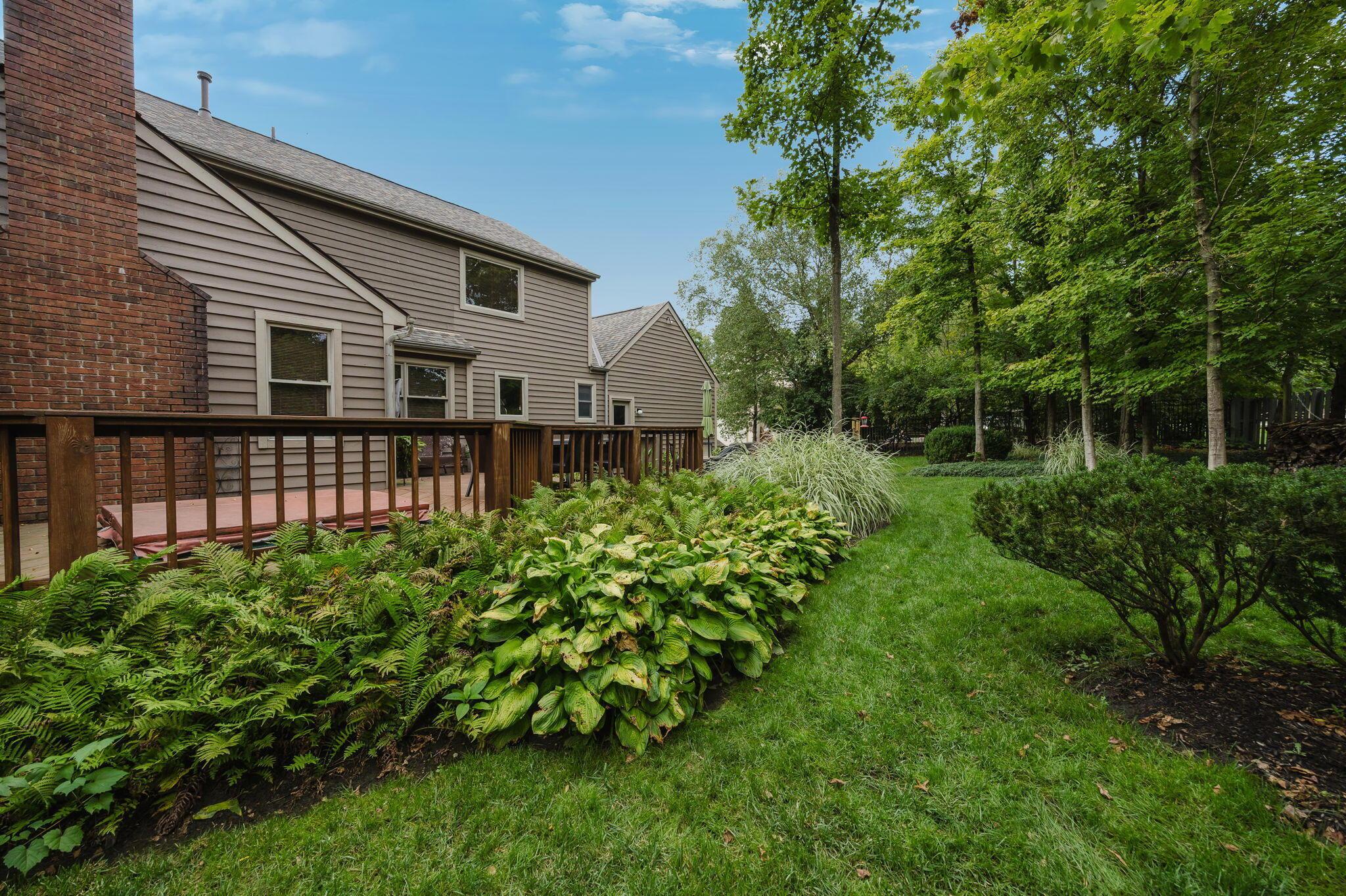 9494 Timberbank Circle Property Photo 34