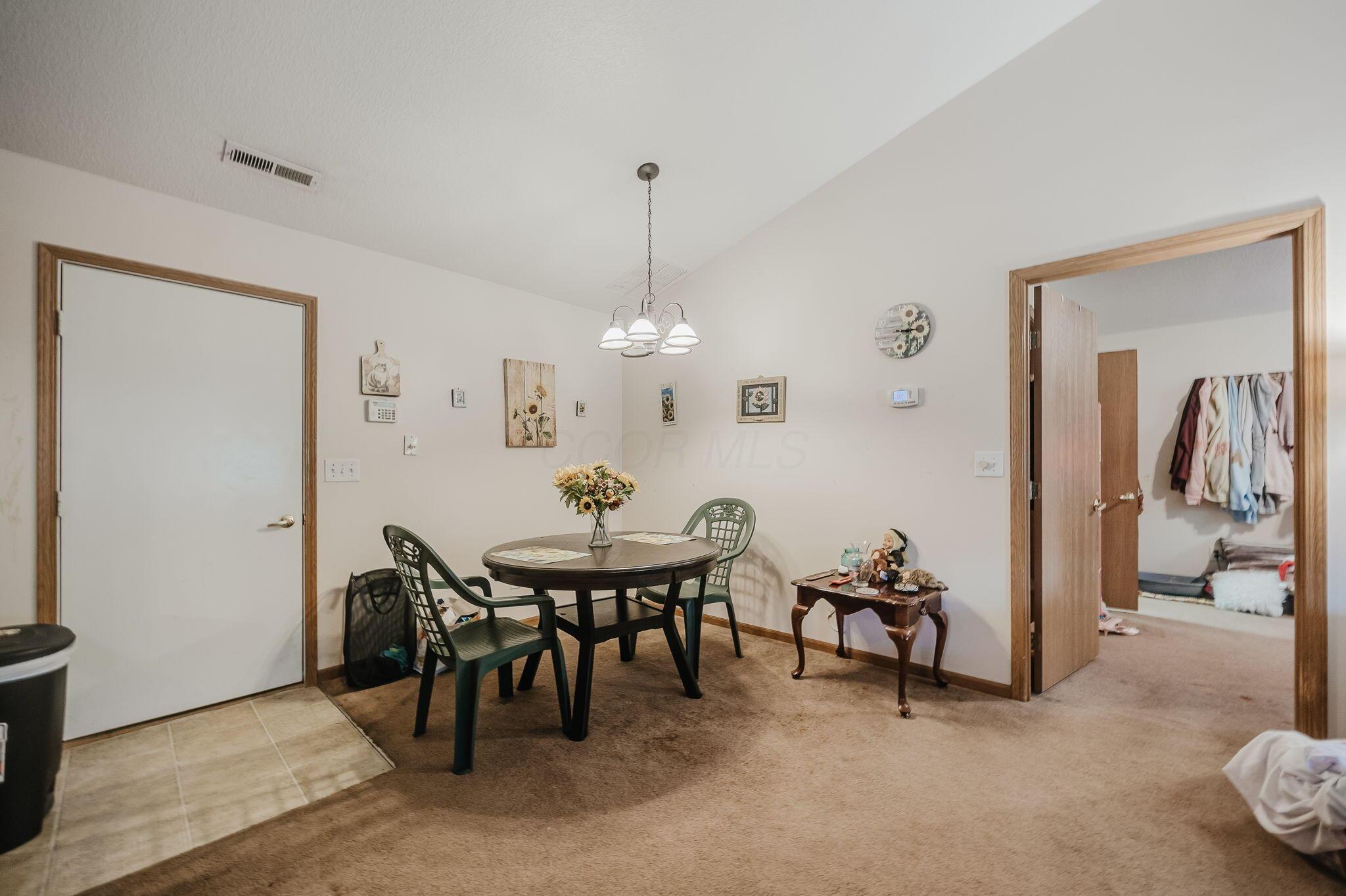 4100 Castel Drive Property Photo 8